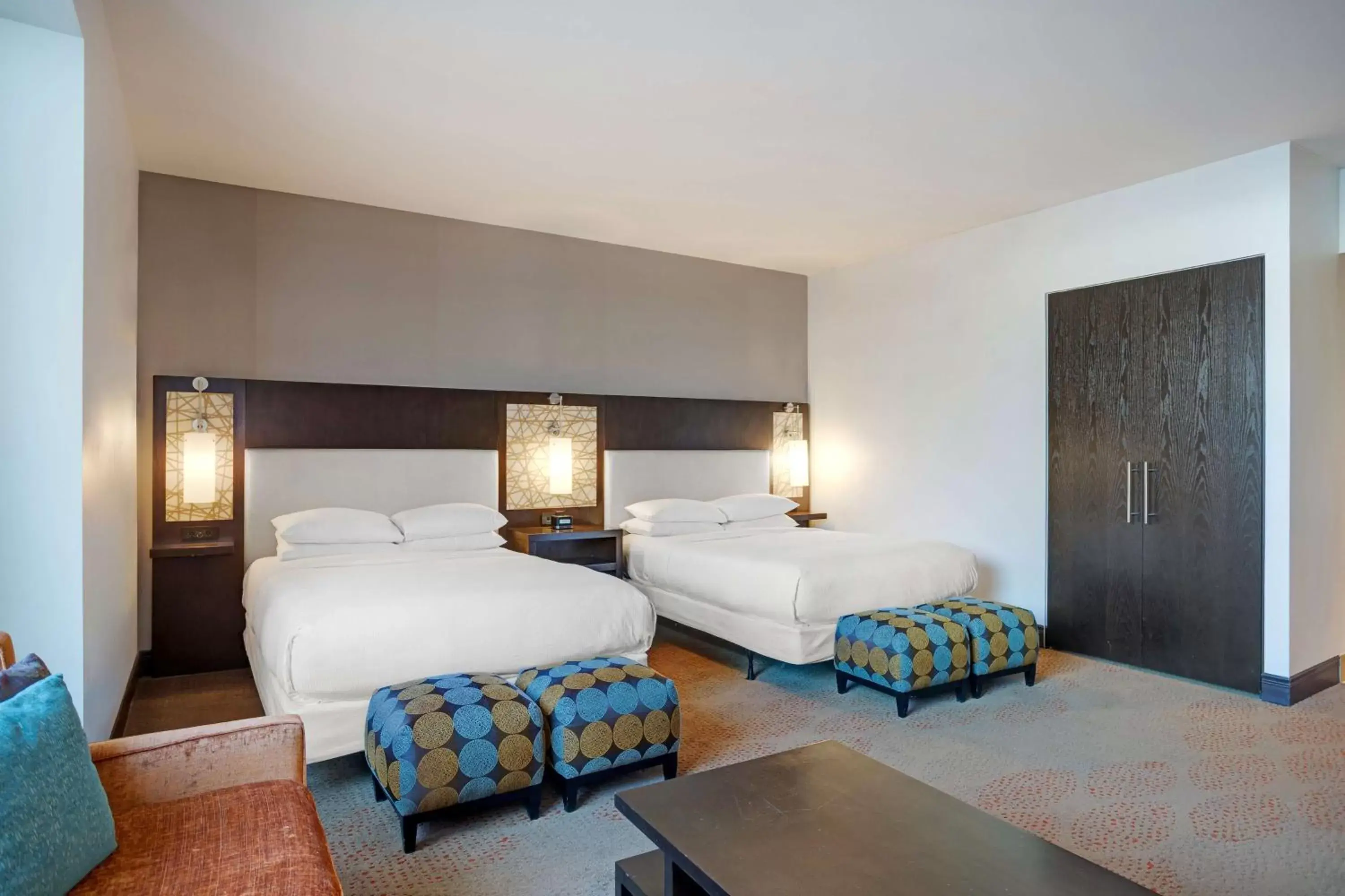Bed in Hilton Dallas/Plano Granite Park