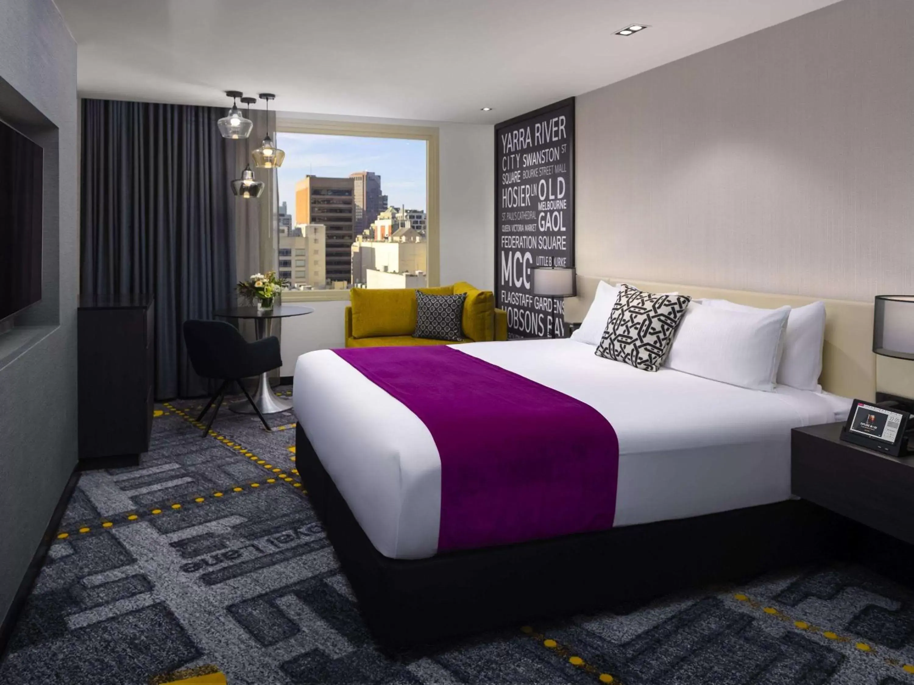 Superior King Room in Pullman Melbourne on Swanston