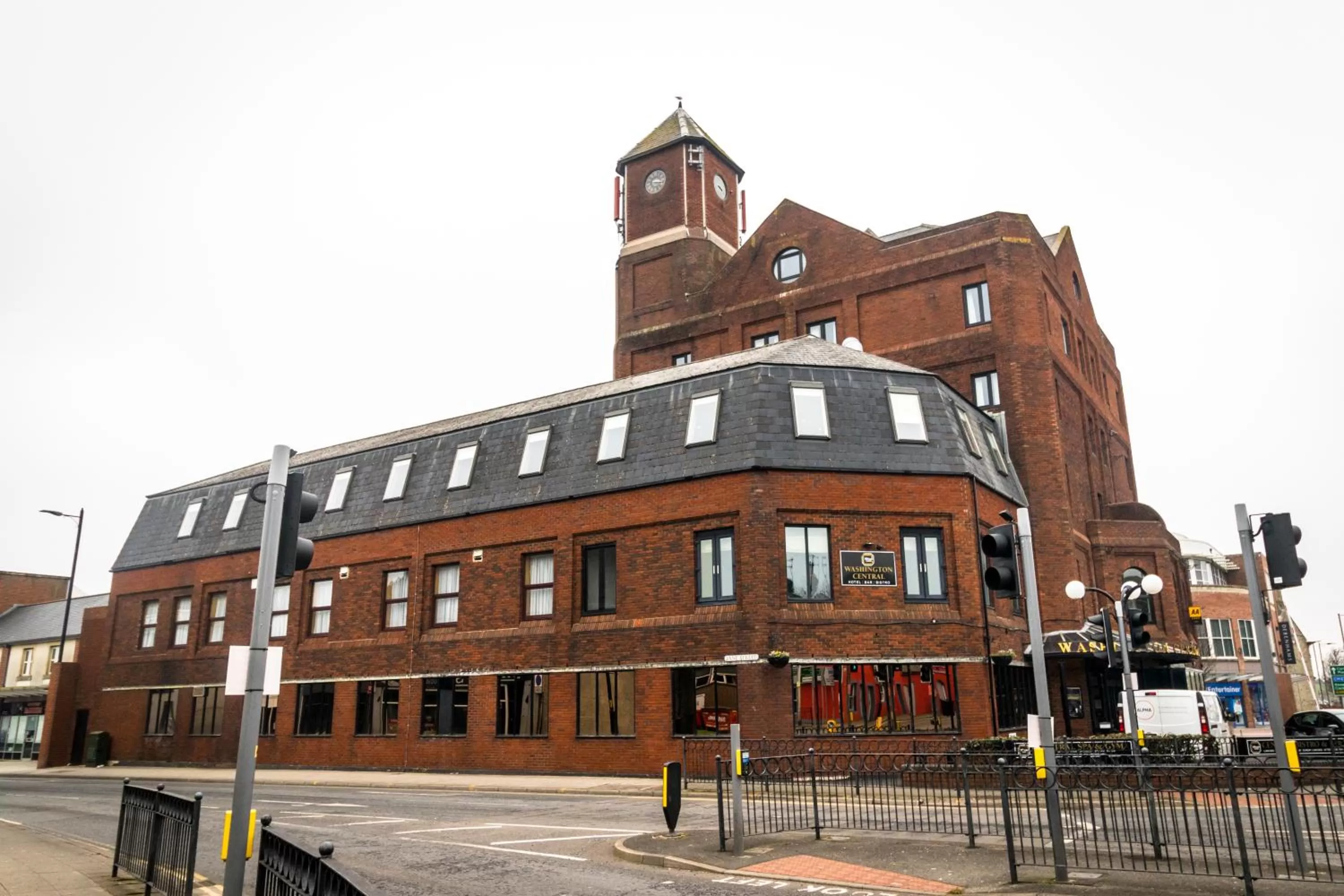 Property building in Washington Central Hotel and Sleepwell Inn