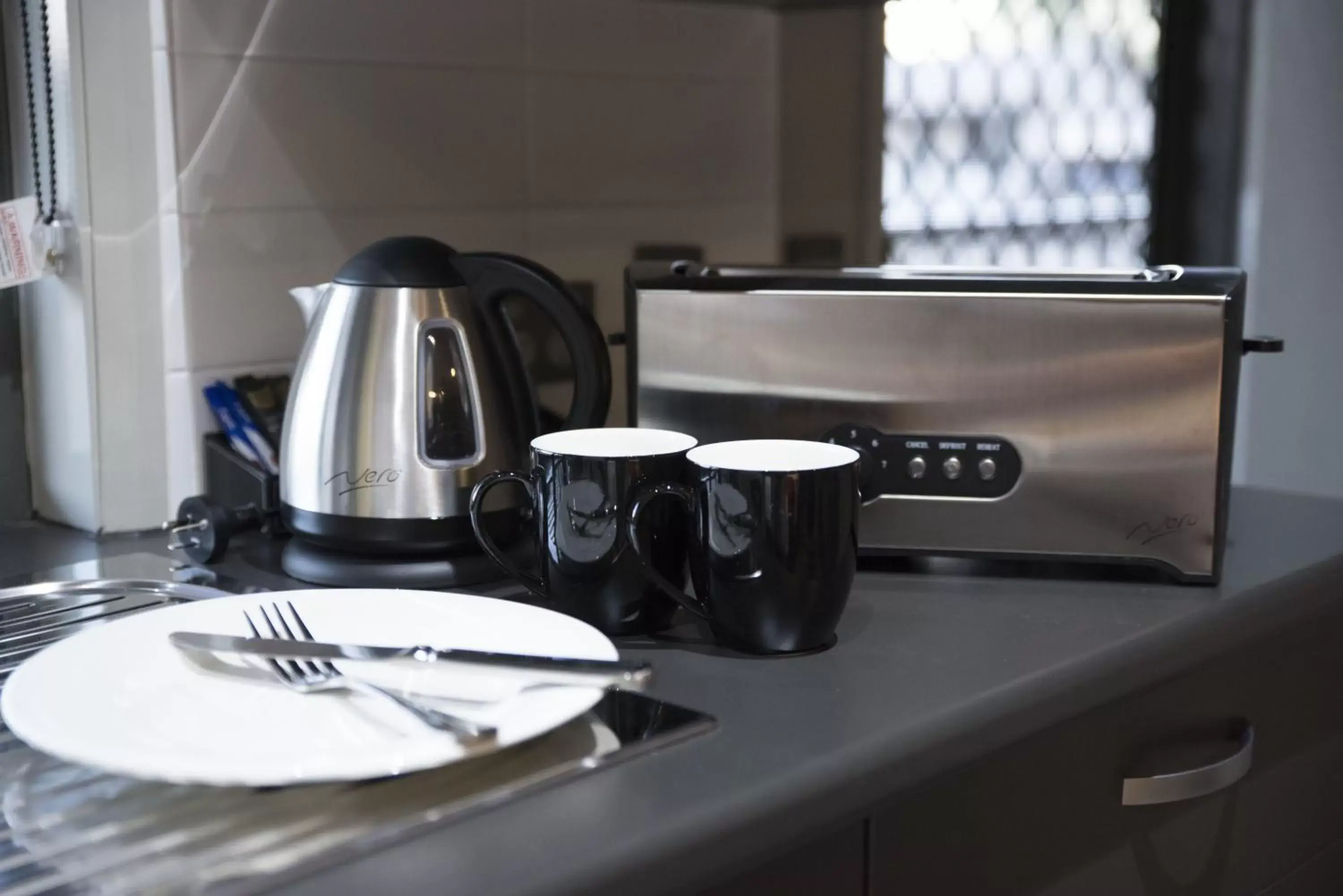 Coffee/tea facilities in The Rocks Motel