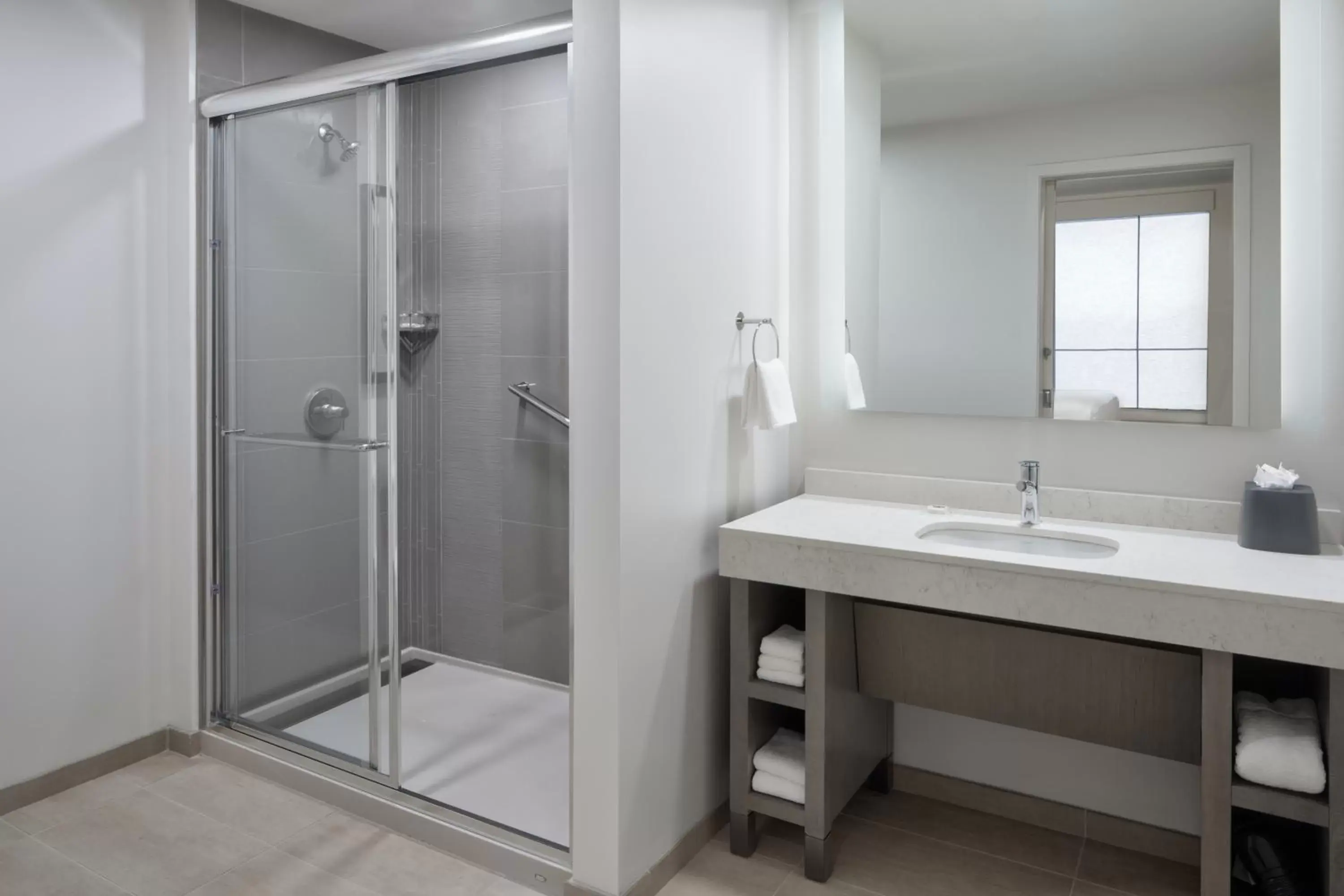 One-Bedroom Suite with Two Queen Beds with Kitchen and Sofa Bed in Hyatt House Denver Aurora One-Bedroom Suite with Two Queen Beds with Kitchen and Sofa Bed in Hyatt House Denver Aurora