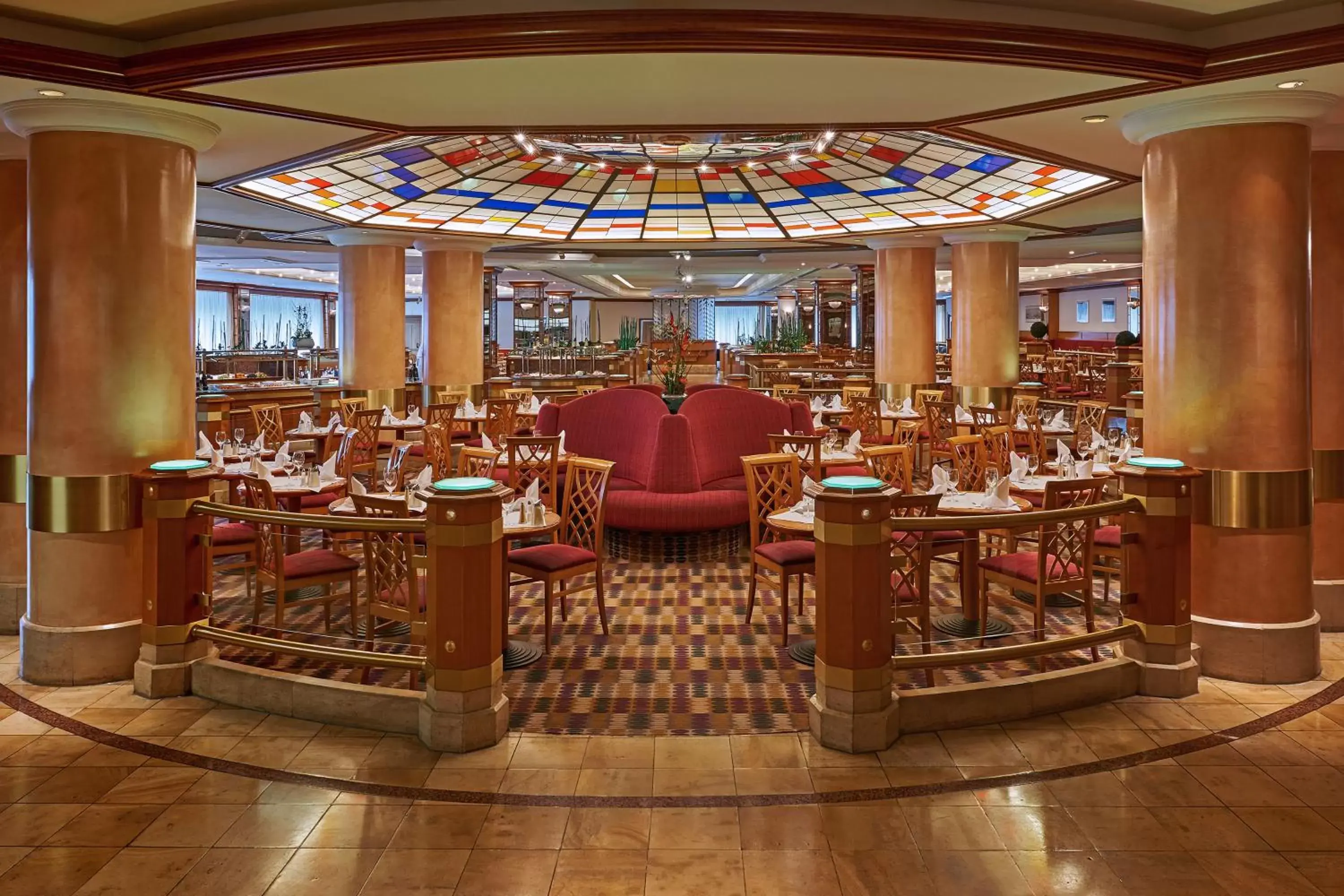 Restaurant/places to eat in Park Inn by Radisson Berlin Alexanderplatz Restaurant/places to eat in Park Inn by Radisson Berlin Alexanderplatz