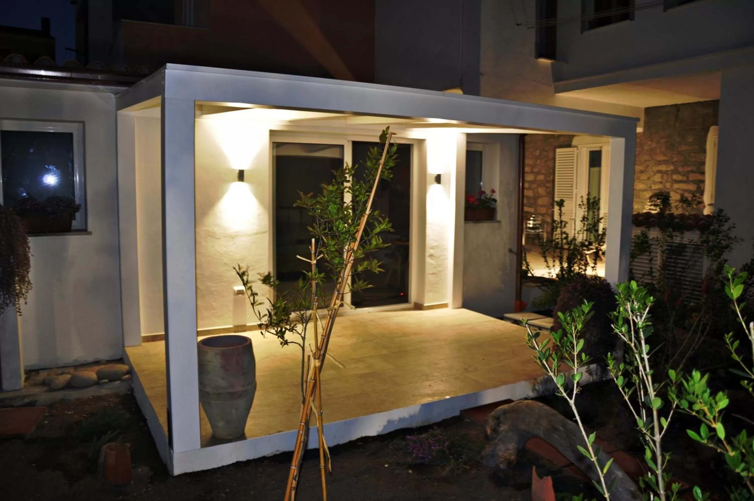 Property building in B&B Les Chambres Rooms & Suite