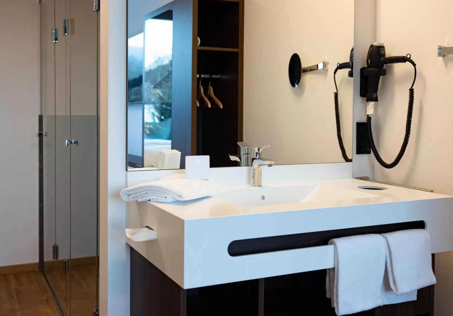 Bathroom in On The Way 24 - Sauna & Golfsimulator inklusive