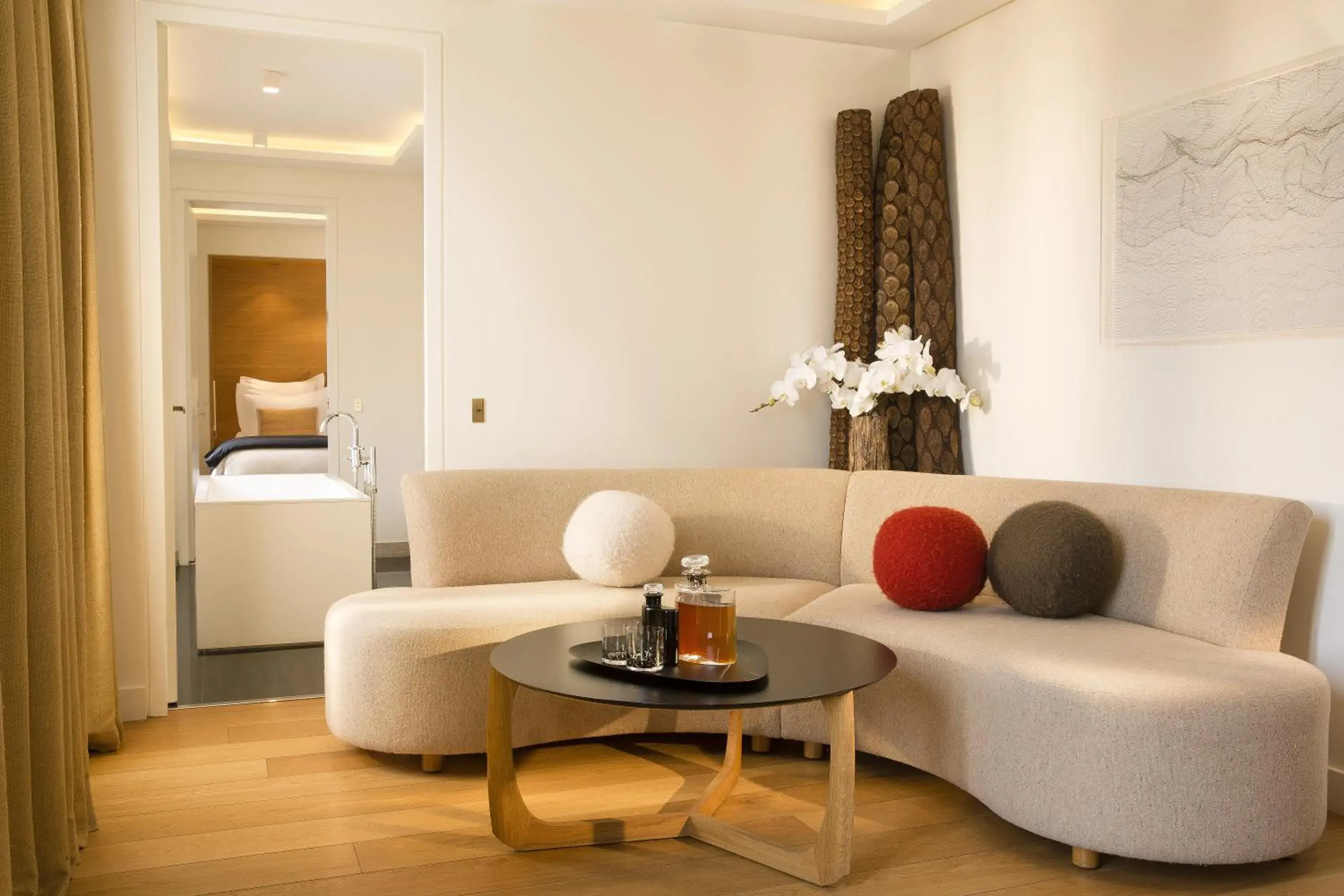 Bedroom, Seating Area in Hotel Marignan Champs-Elysées
