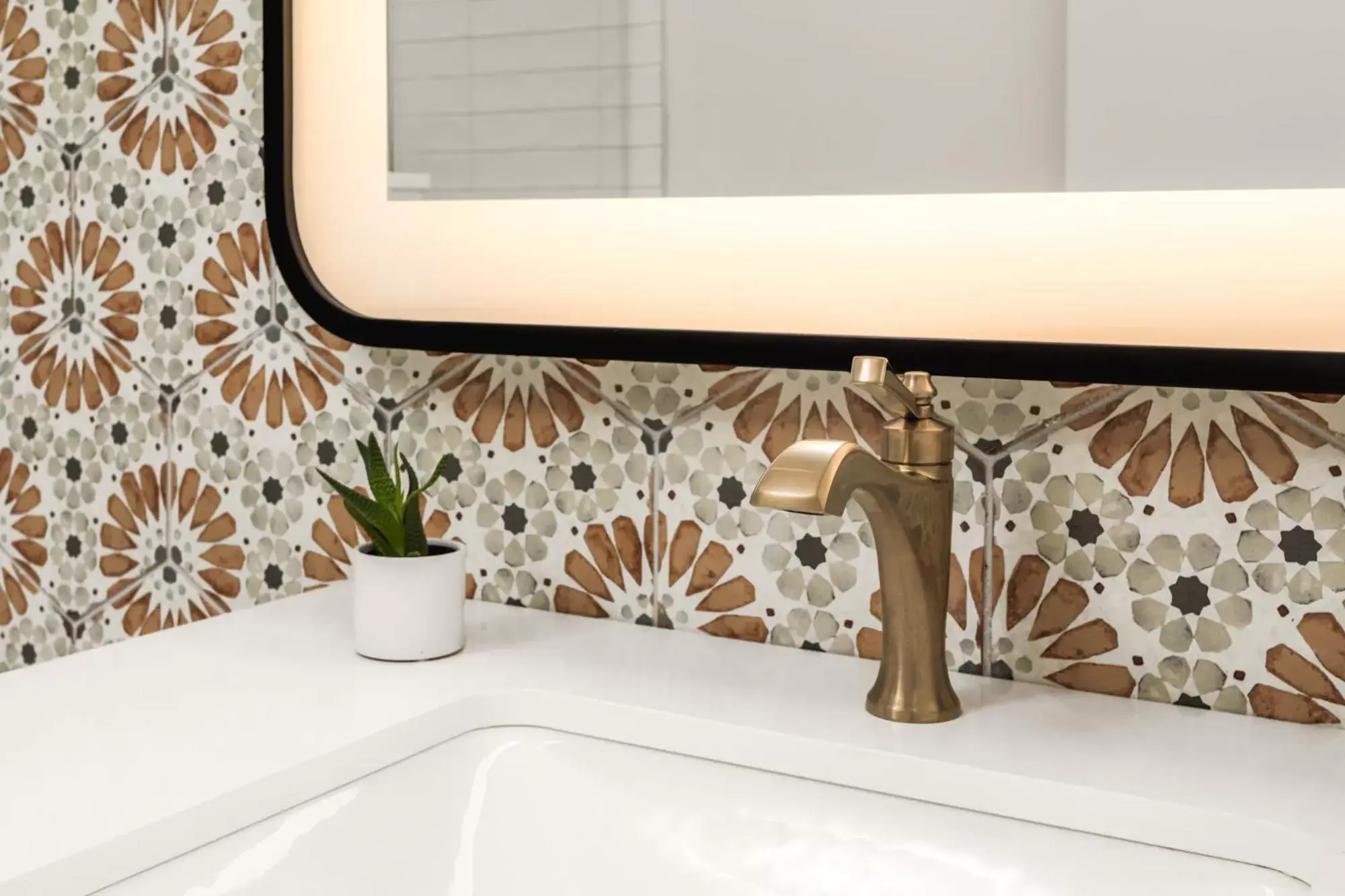 Lily Hall-A Boutique Hotel Lily Hall-A Boutique Hotel