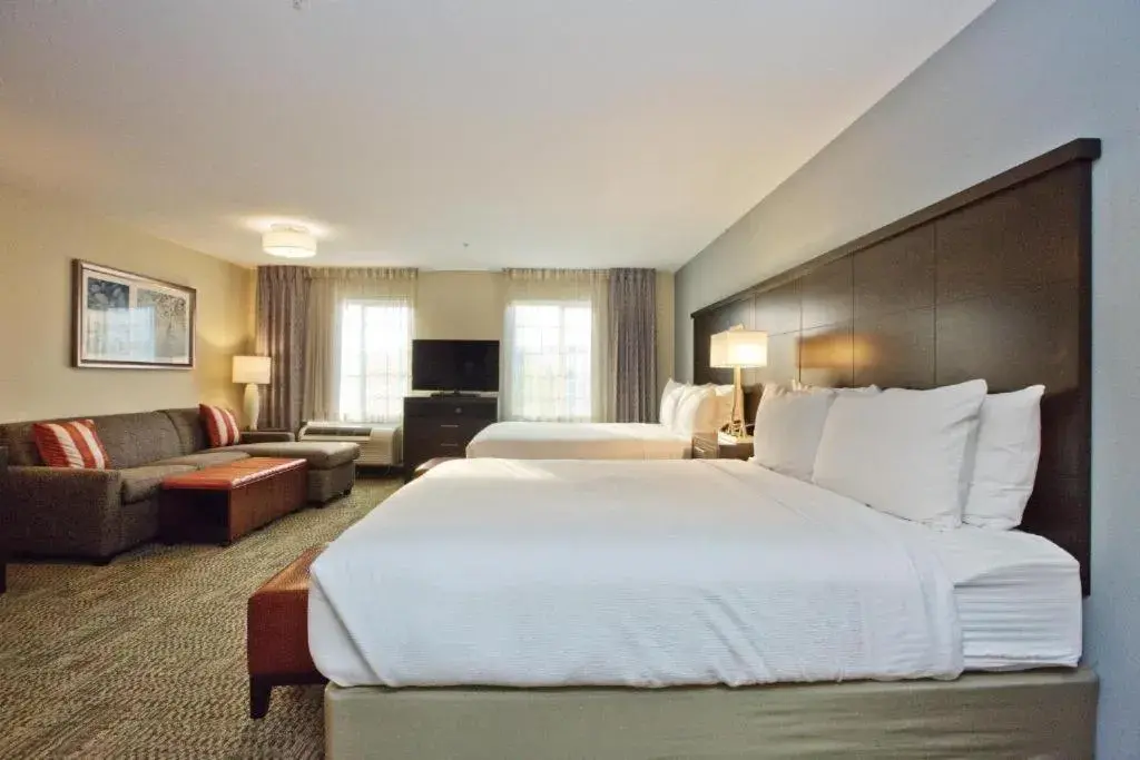 Bedroom, Bed in Staybridge Suites Austin South Interstate Hwy 35, an IHG Hotel