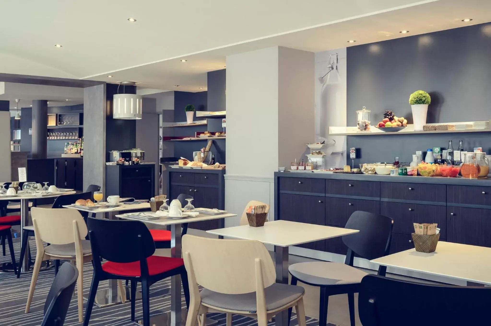 Breakfast, Restaurant/Places to Eat in Mercure Honfleur