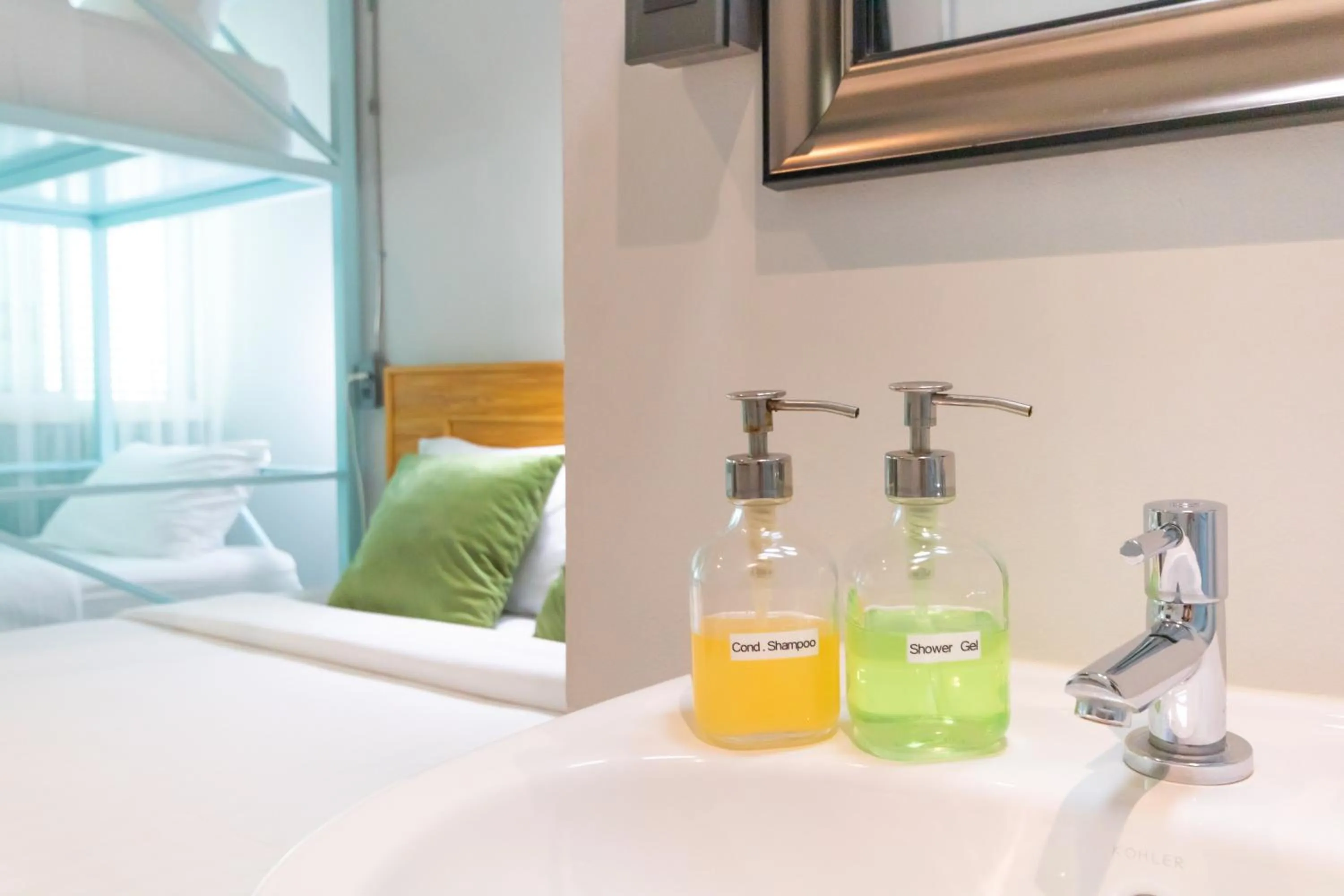 Bathroom, Bed in Latima Boutique Hostel