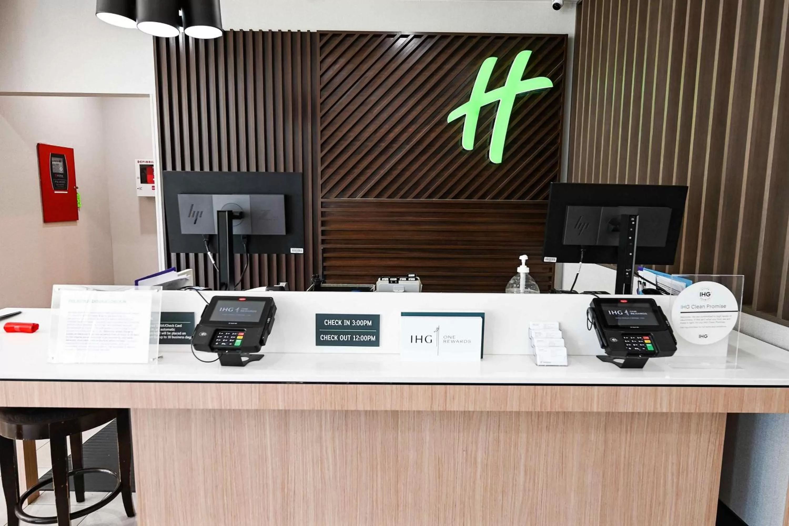 Property building in Holiday Inn Toledo - Maumee I-80/90 by IHG