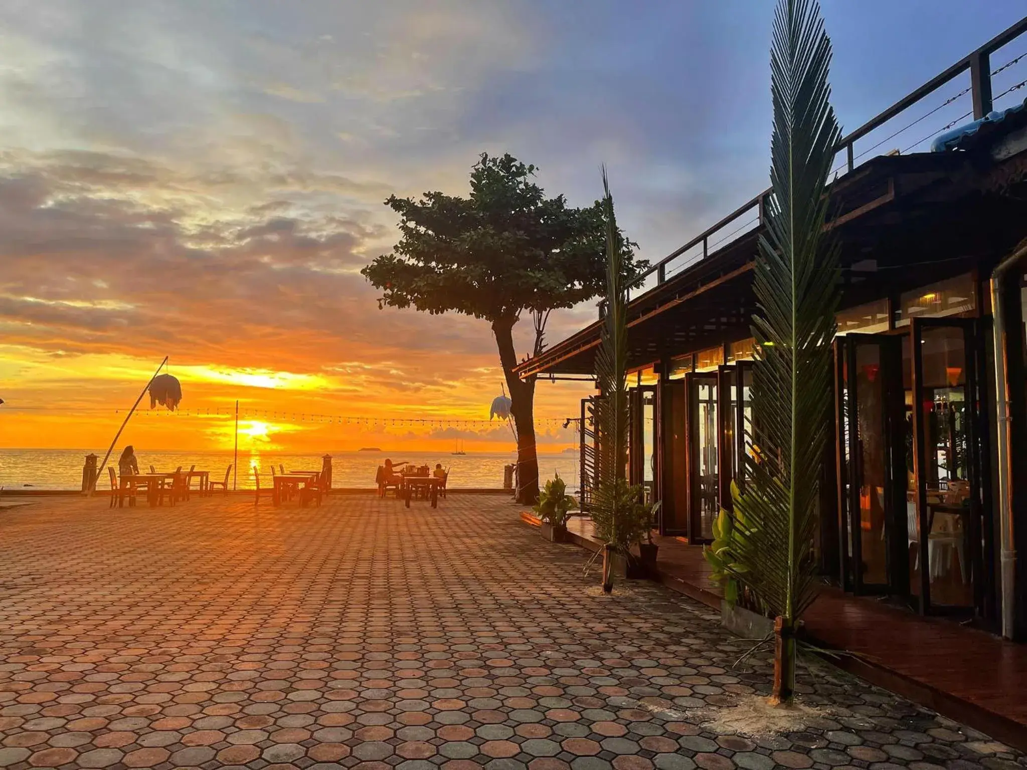 Sunrise/Sunset in Andaman Lanta Resort - SHA Extra Plus