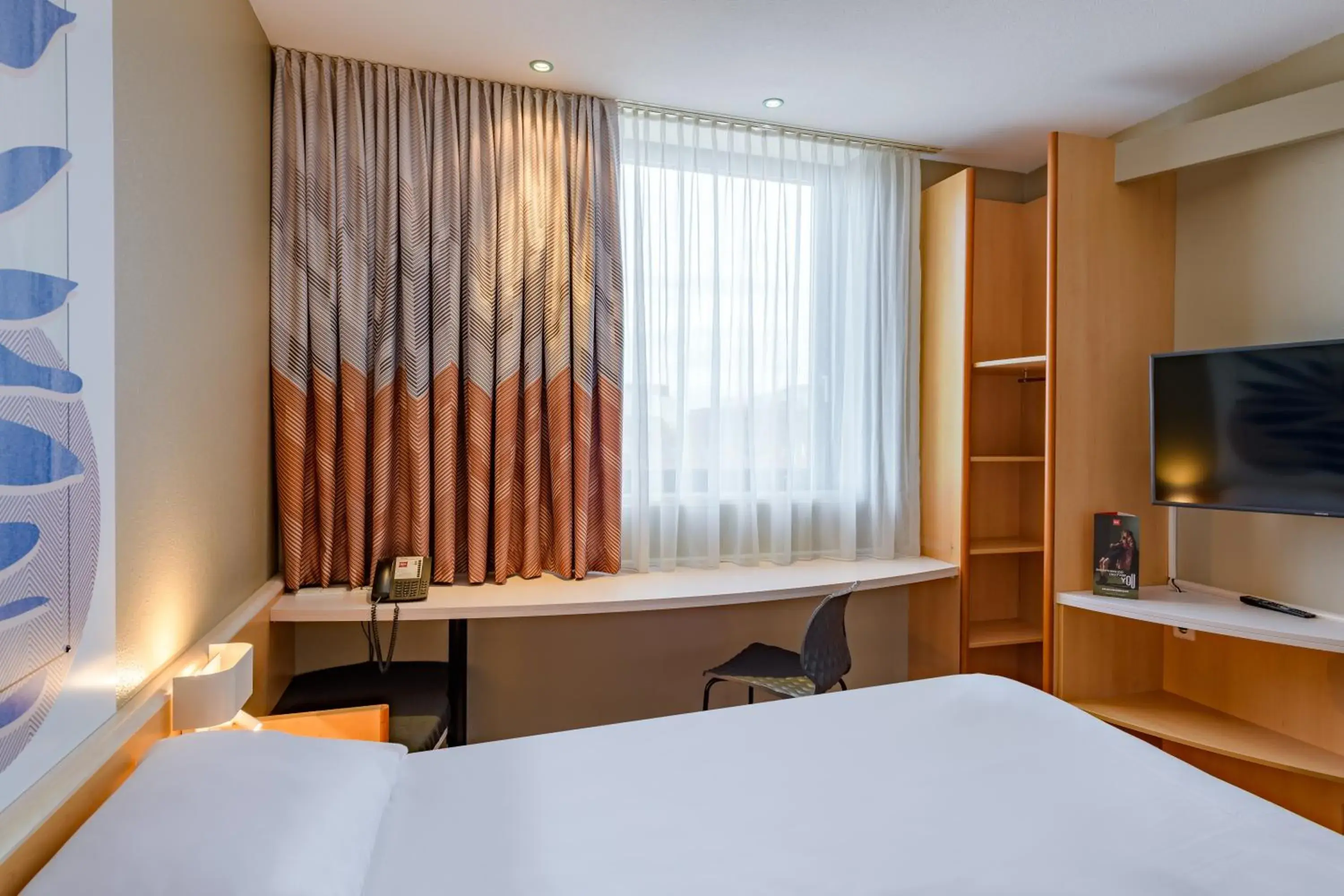 Bed in ibis Heilbronn City