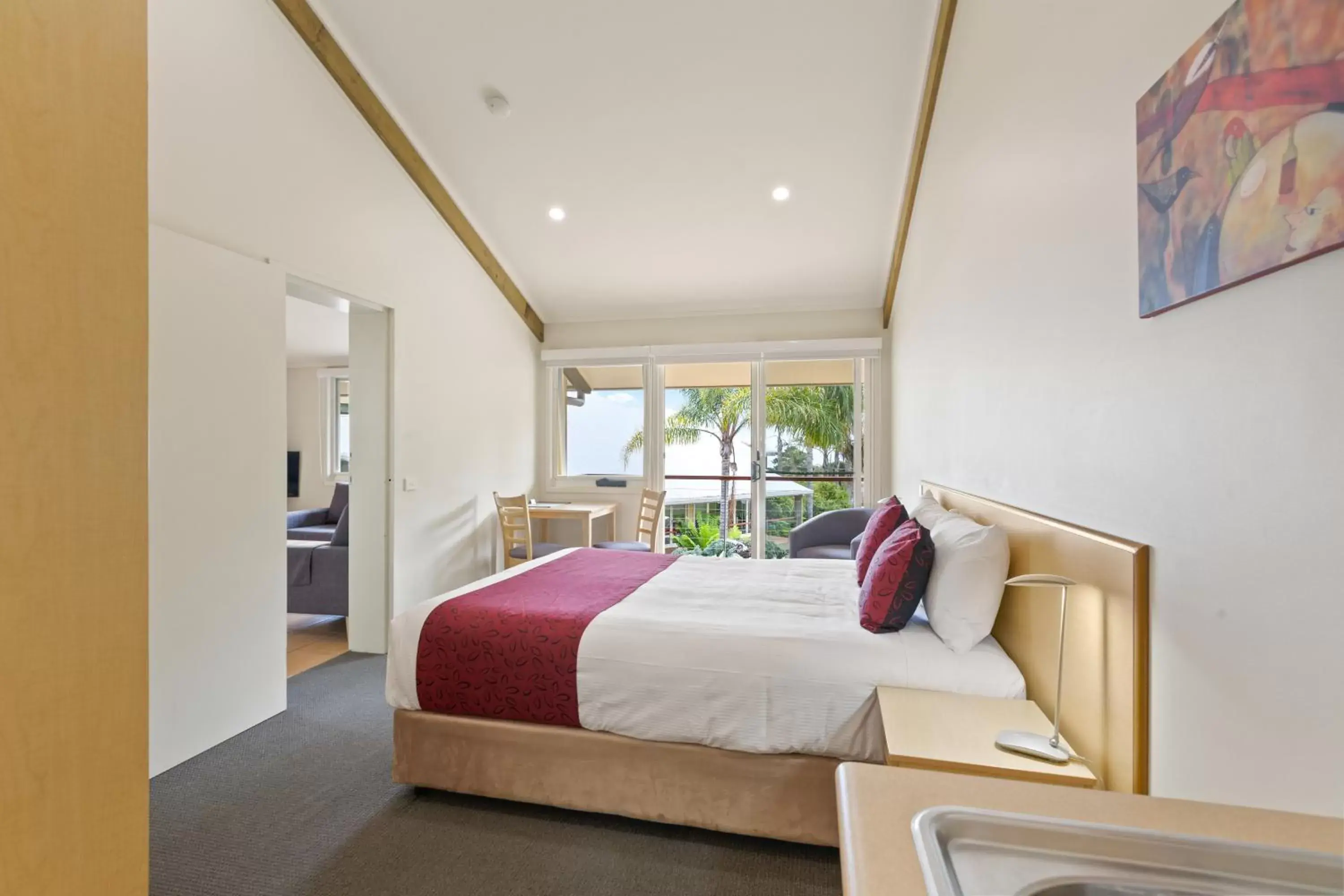 Tathra Beach House Holiday Apartments