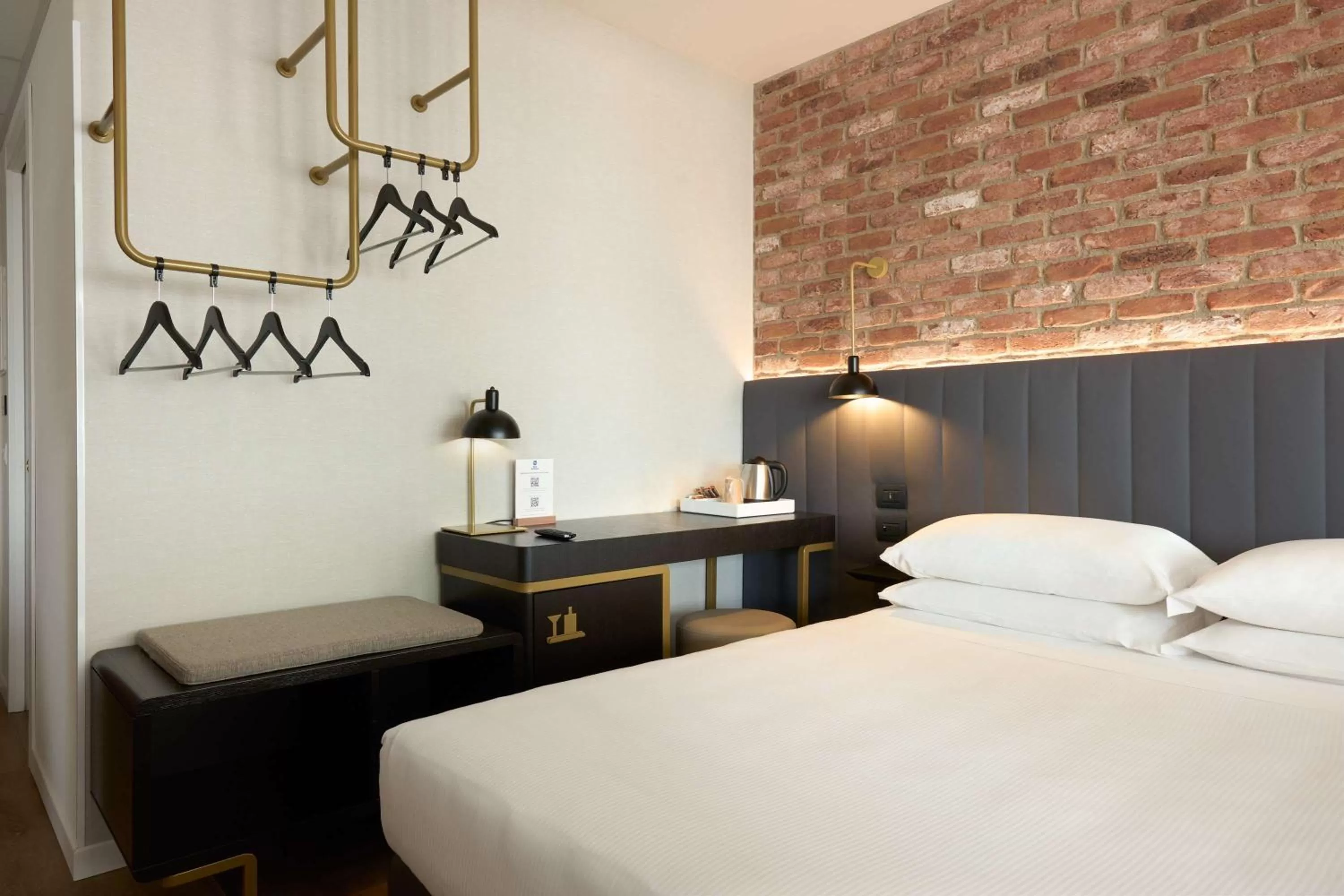 Bedroom, Bed in Best Western Hotel Tritone