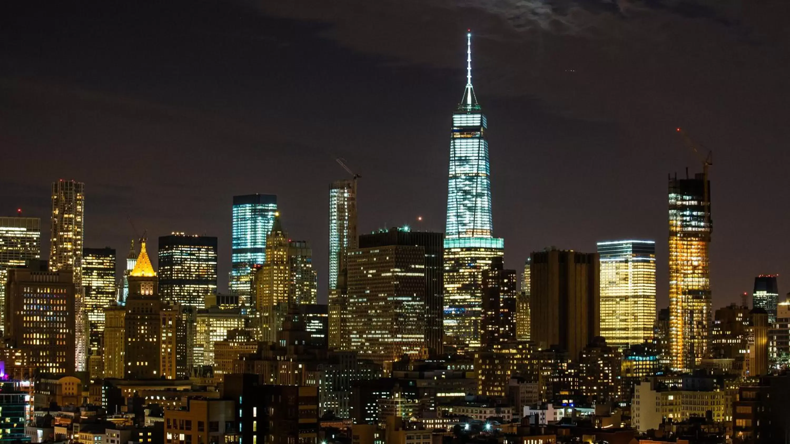 Property building in Hotel Indigo Lower East Side New York by IHG Property building in Hotel Indigo Lower East Side New York by IHG