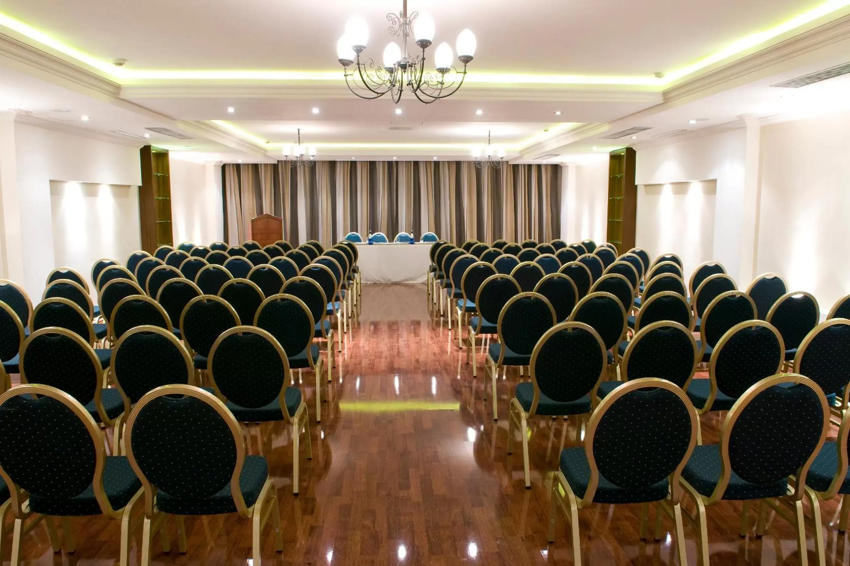 Meeting/conference room in Pergola Hotel & Spa