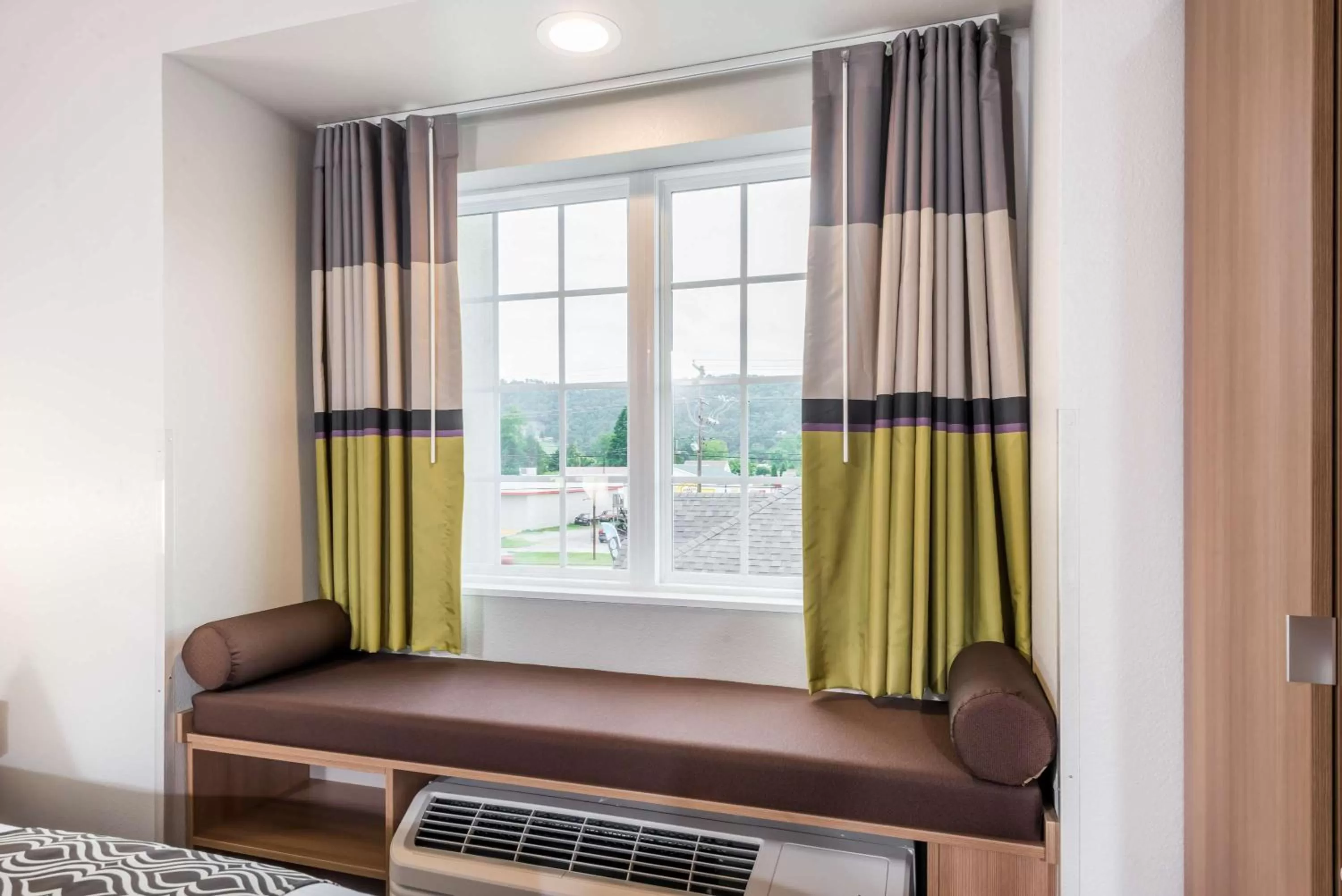 Photo of the whole room in Microtel Inn & Suites by Wyndham New Martinsville