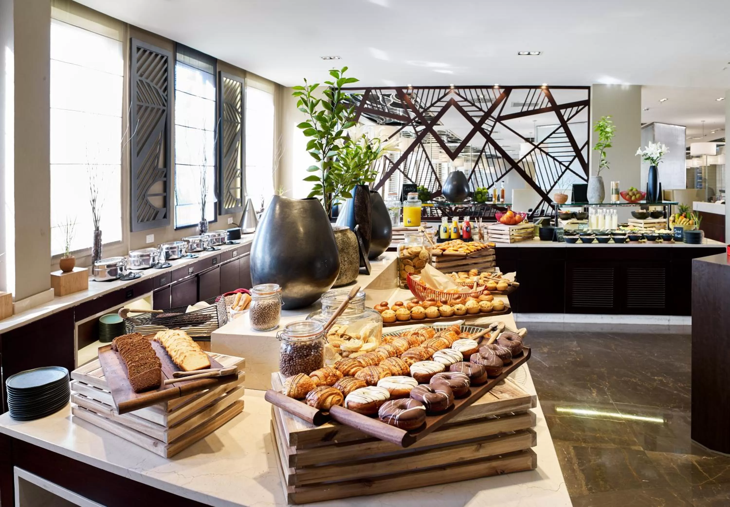 Breakfast in Radisson Blu Hotel & Convention Centre Kigali