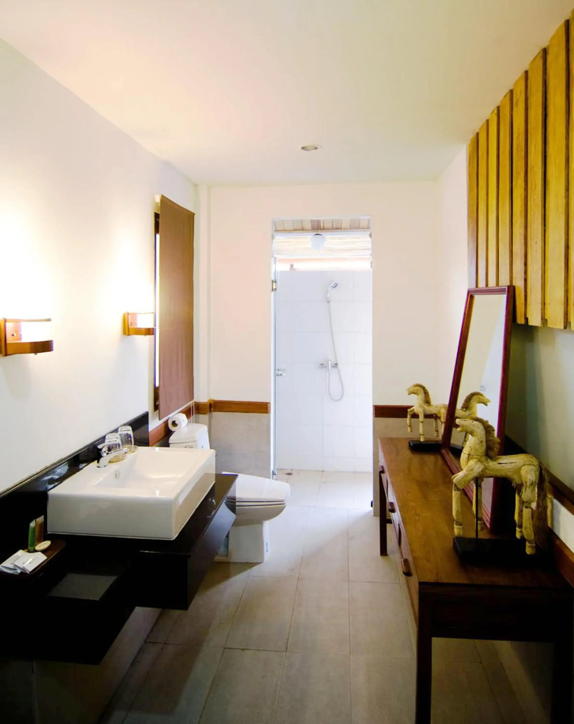 Bathroom in Lawana Escape Beach Resort