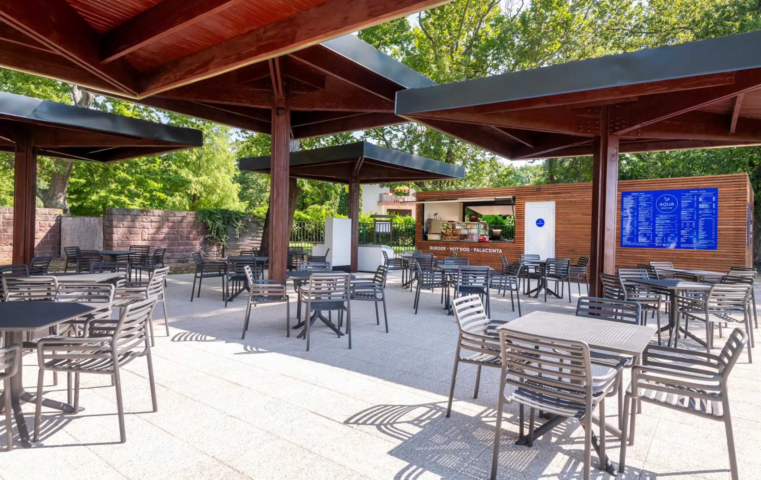 Restaurant/places to eat in Hunguest Hotel Bál Resort