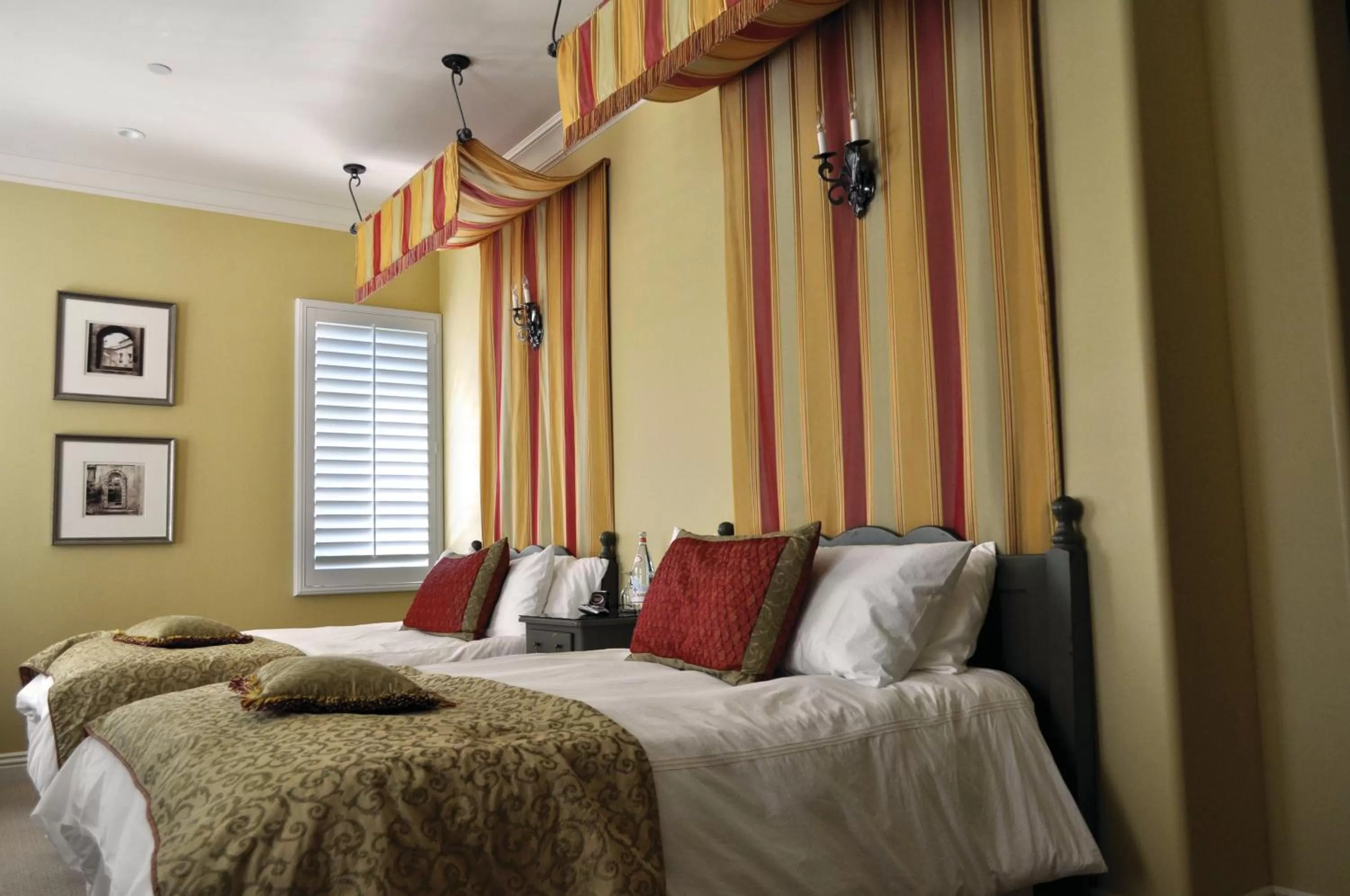 Bed in The Villa at Arden Hills