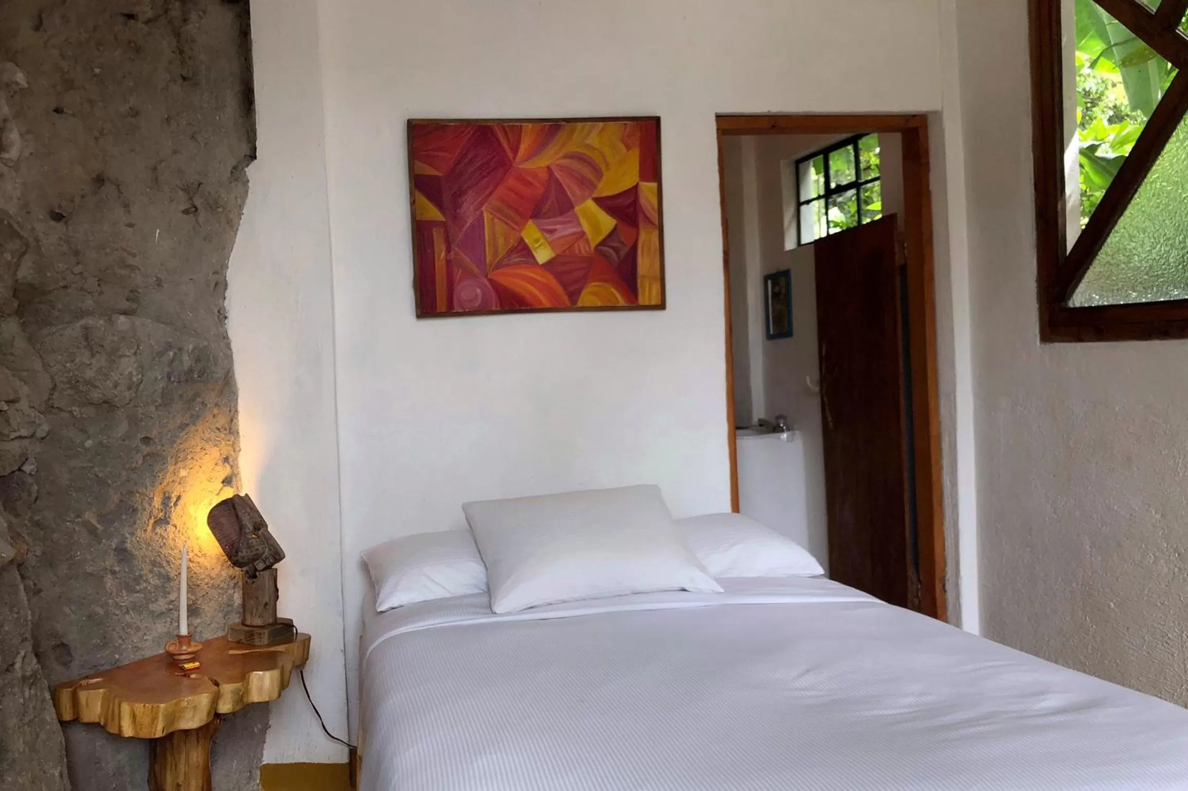 Standard Double Room with Shared Shower in Lush Atitlán