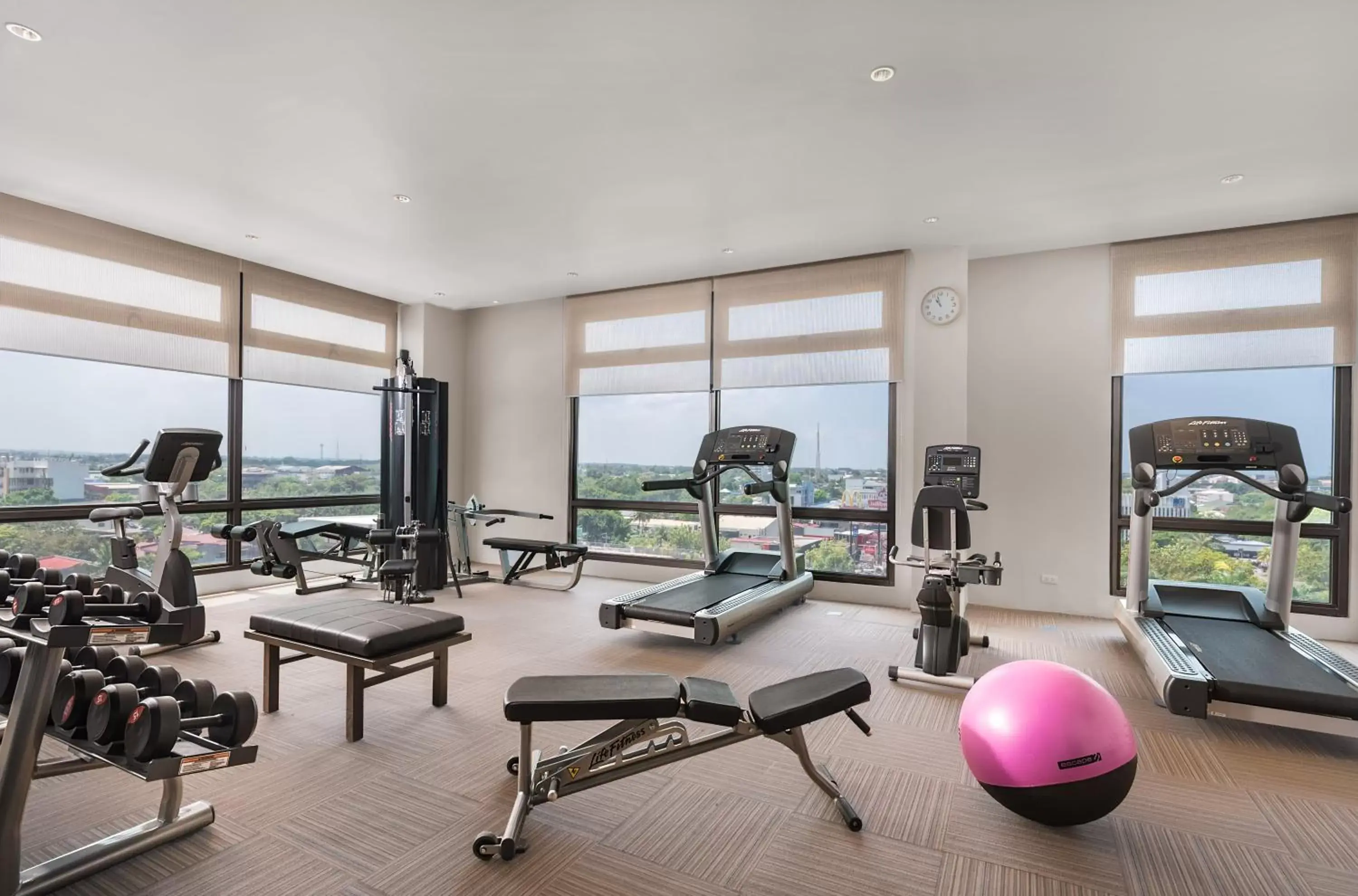 Fitness centre/facilities, Fitness Center/Facilities in Seda Capitol Central