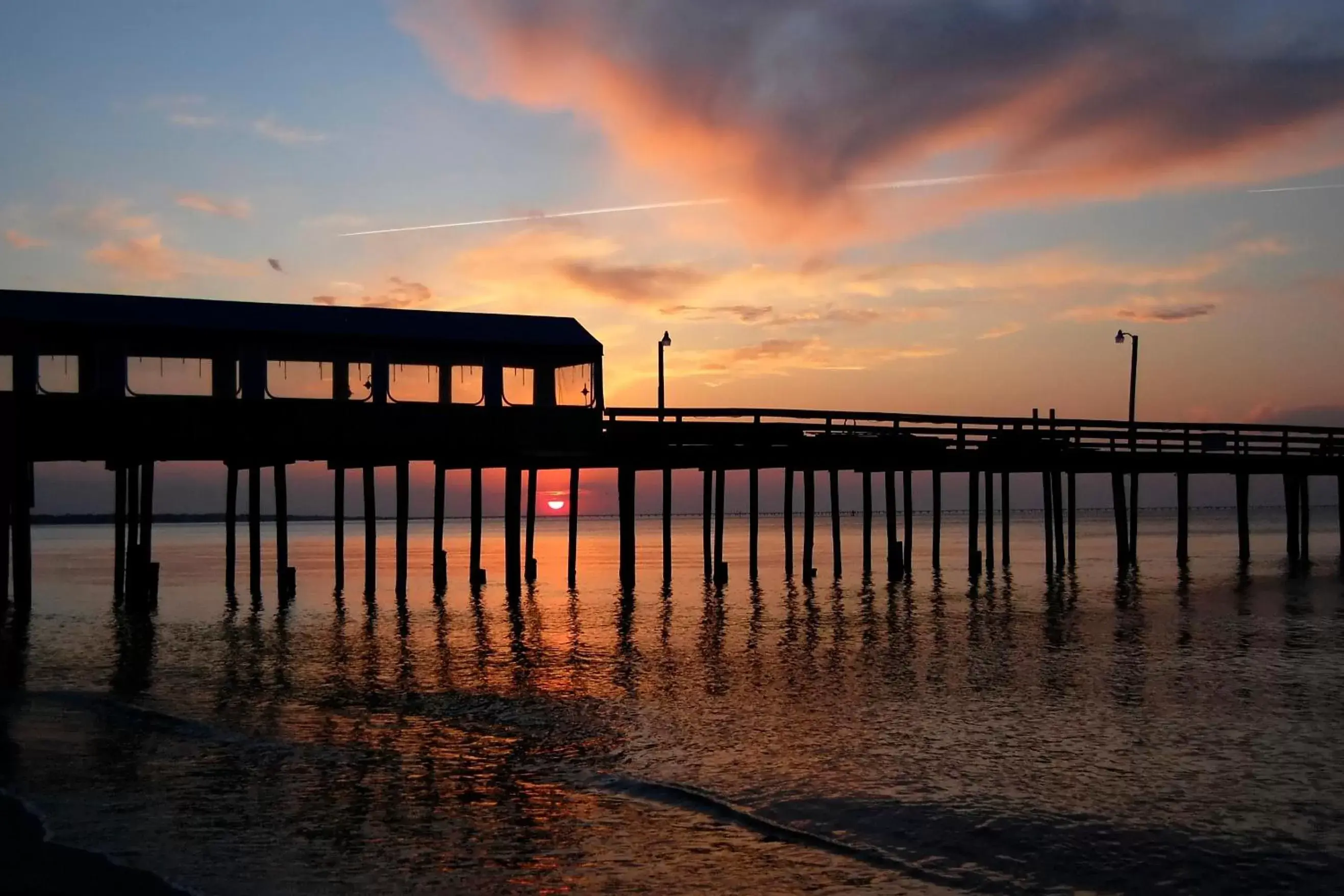 Area and facilities, Sunrise/Sunset in Country Inn & Suites by Radisson, Virginia Beach (Oceanfront), VA