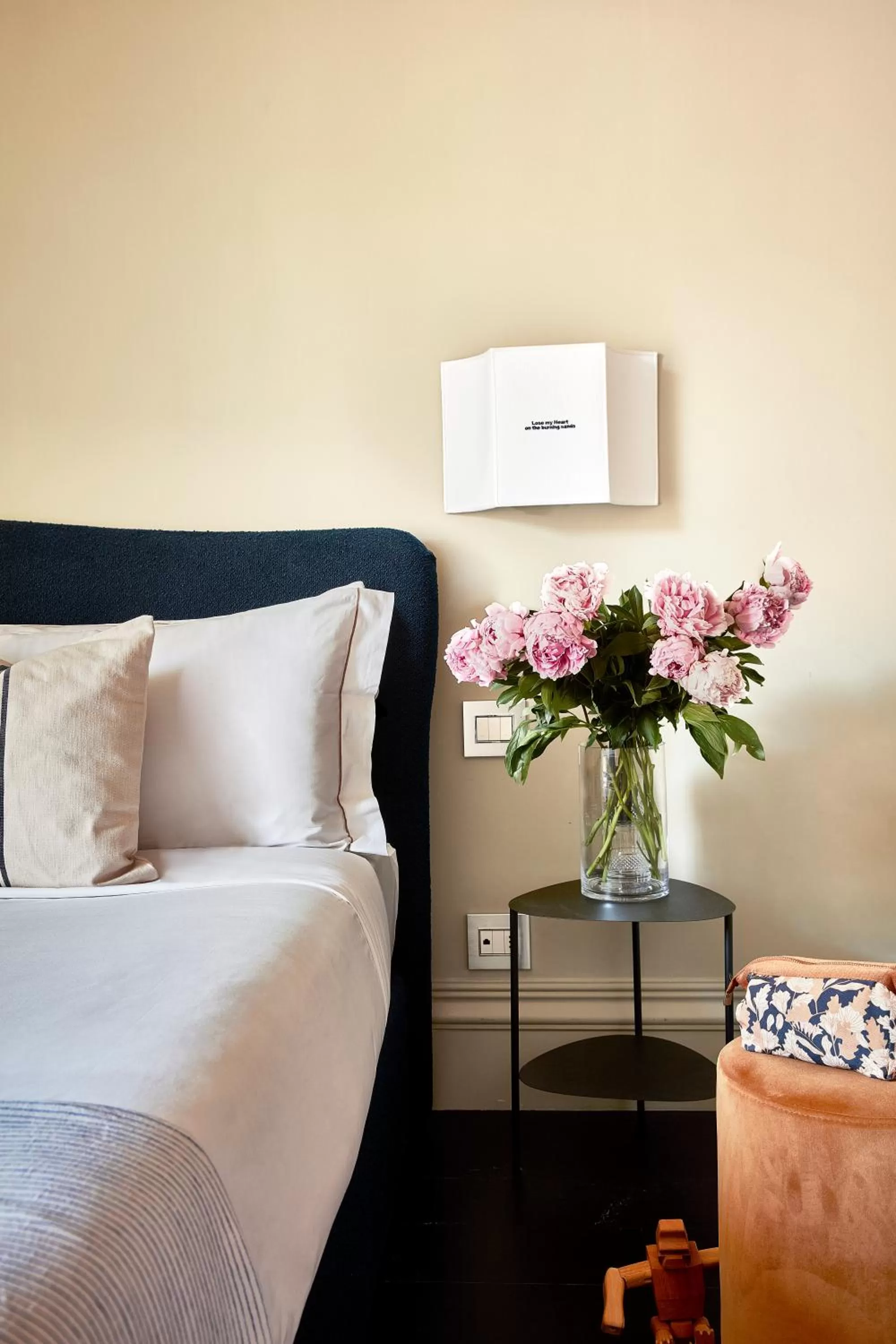 Bed in HOTEL VITE - By Naman Hotellerie