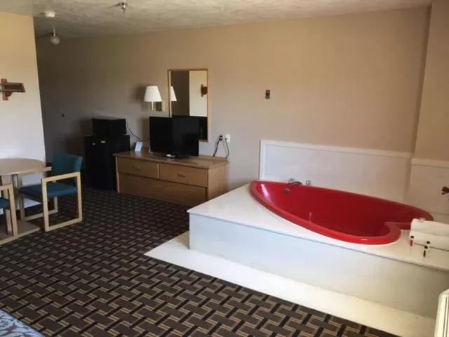 Bed in Days Inn by Wyndham Hurricane/Zion National Park Area