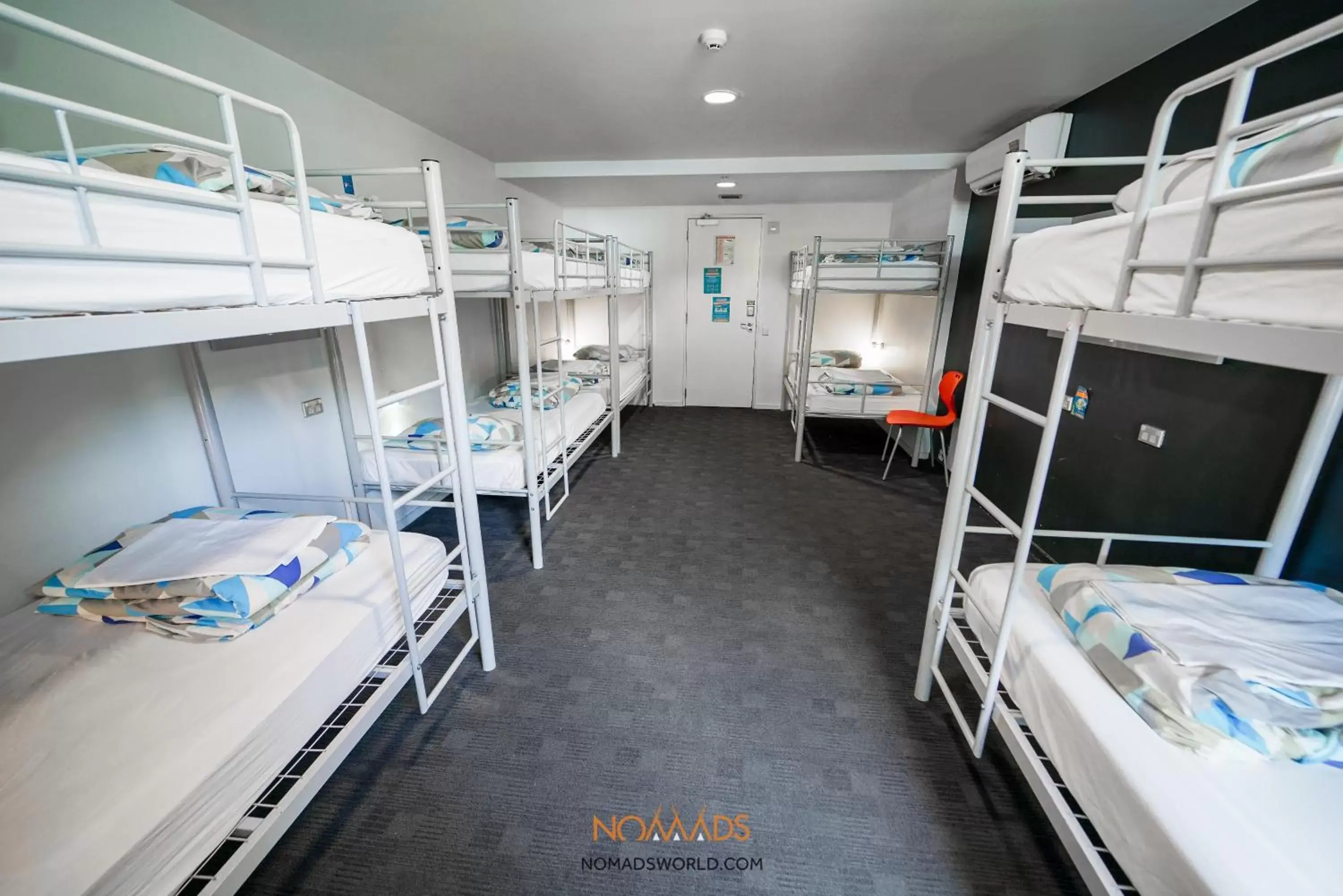 Photo of the whole room, Bunk Bed in Nomads Queenstown