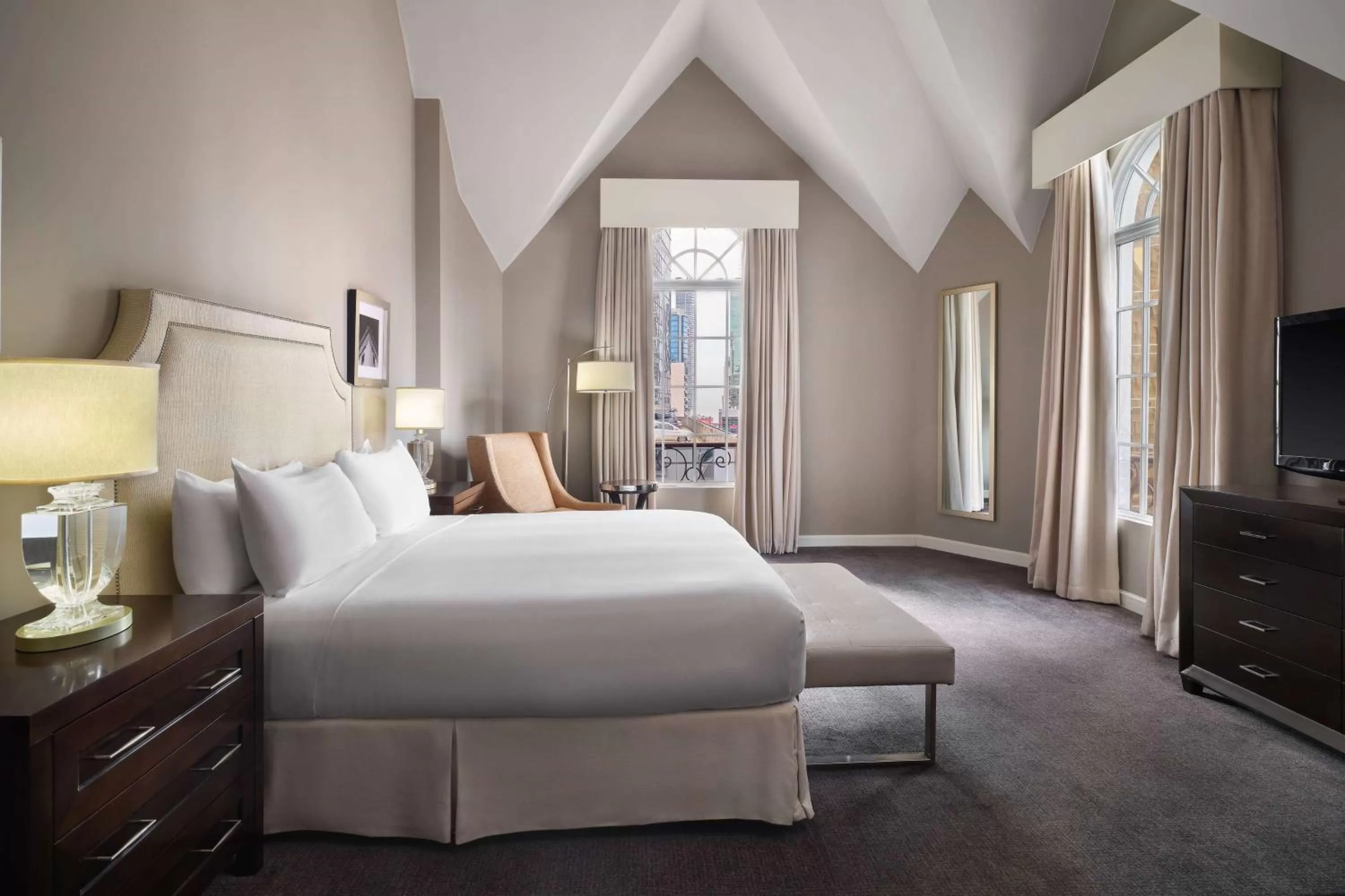 Bristol Panama, a Registry Collection Hotel