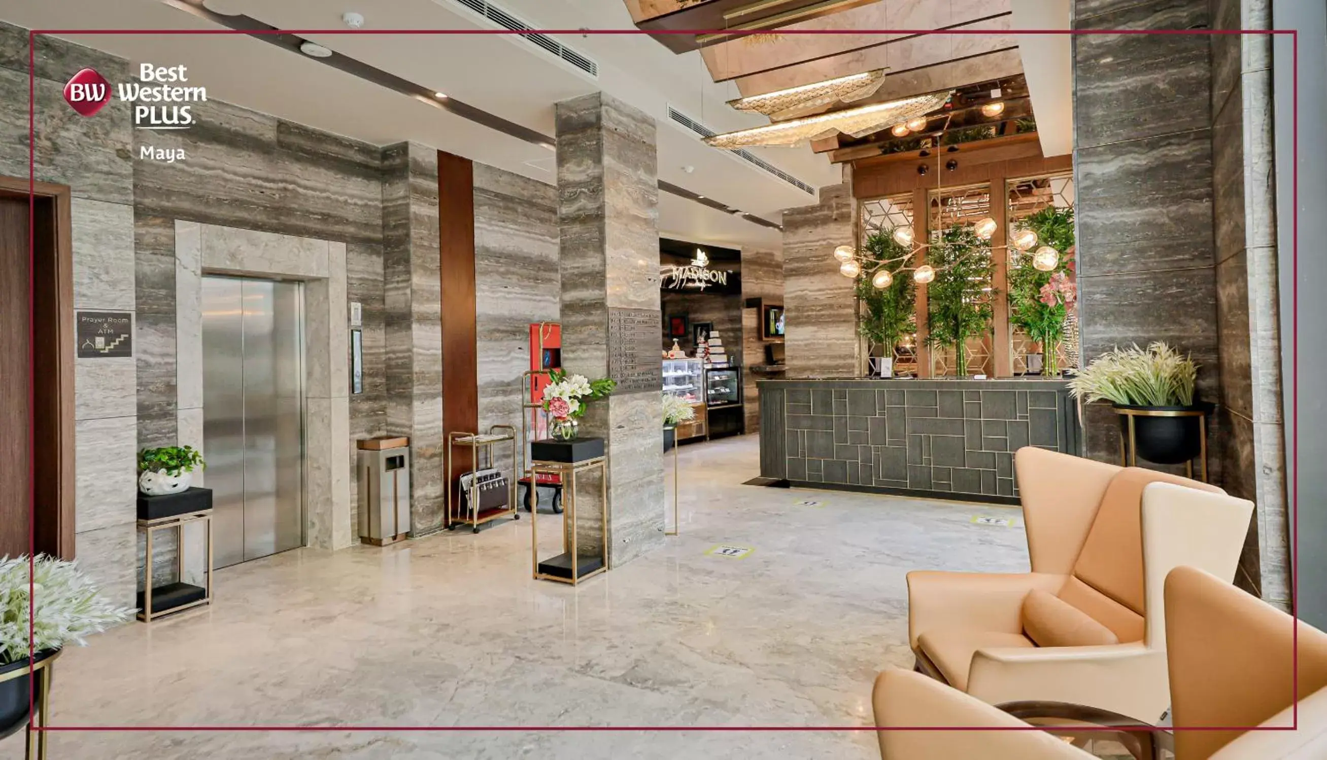 Lobby or reception in Best Western PLUS Runway Lobby or reception in Best Western PLUS Runway