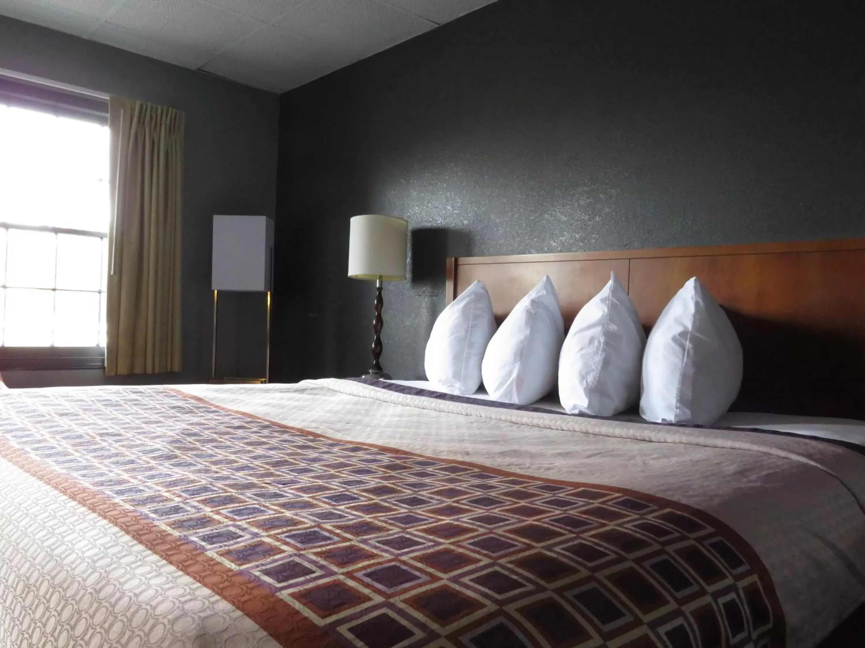 Bed in Travelodge by Wyndham Walterboro Bed in Travelodge by Wyndham Walterboro
