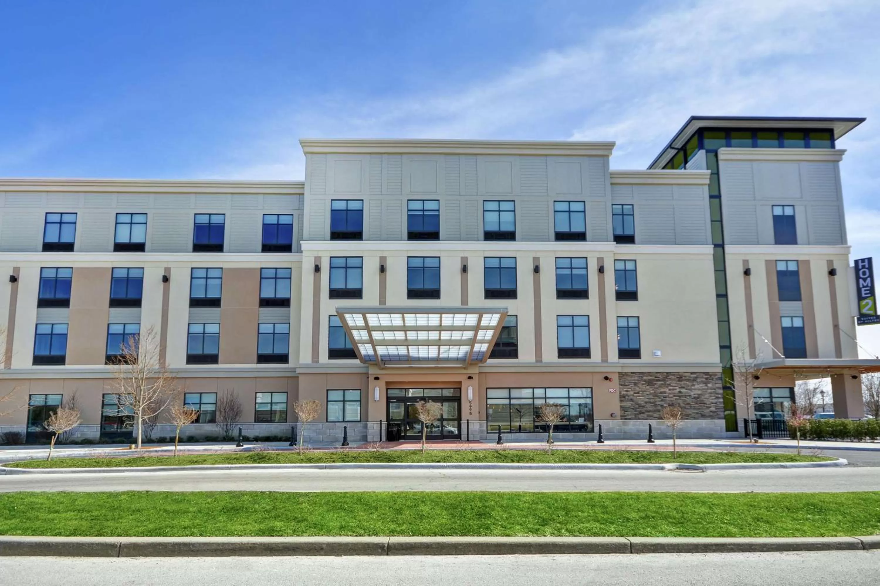 Property building in Home2 Suites by Hilton Perrysburg Levis Commons Toledo