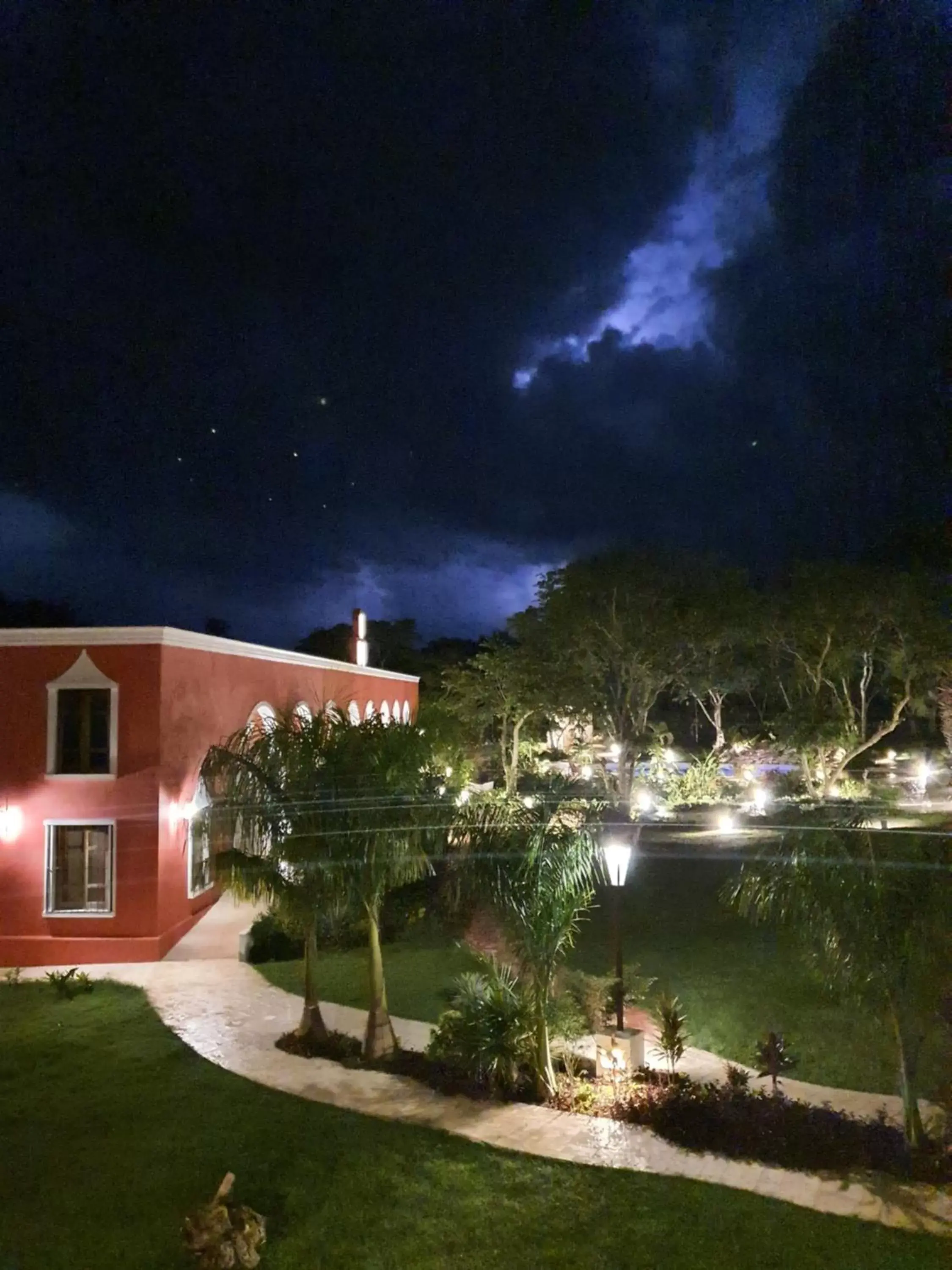 Property Building in Hacienda María Elena Yucatán