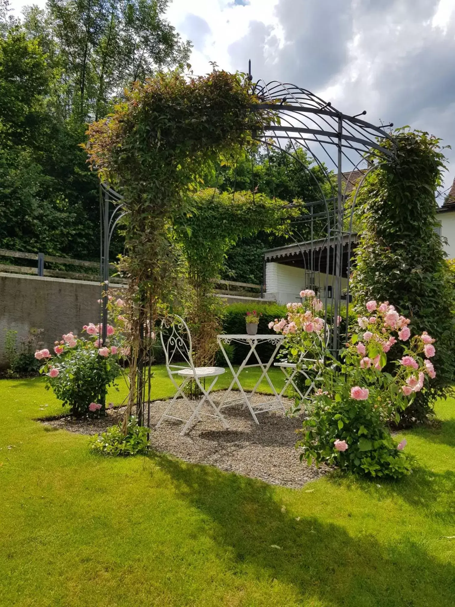 Garden, Property Building in BnB Elsenerhaus