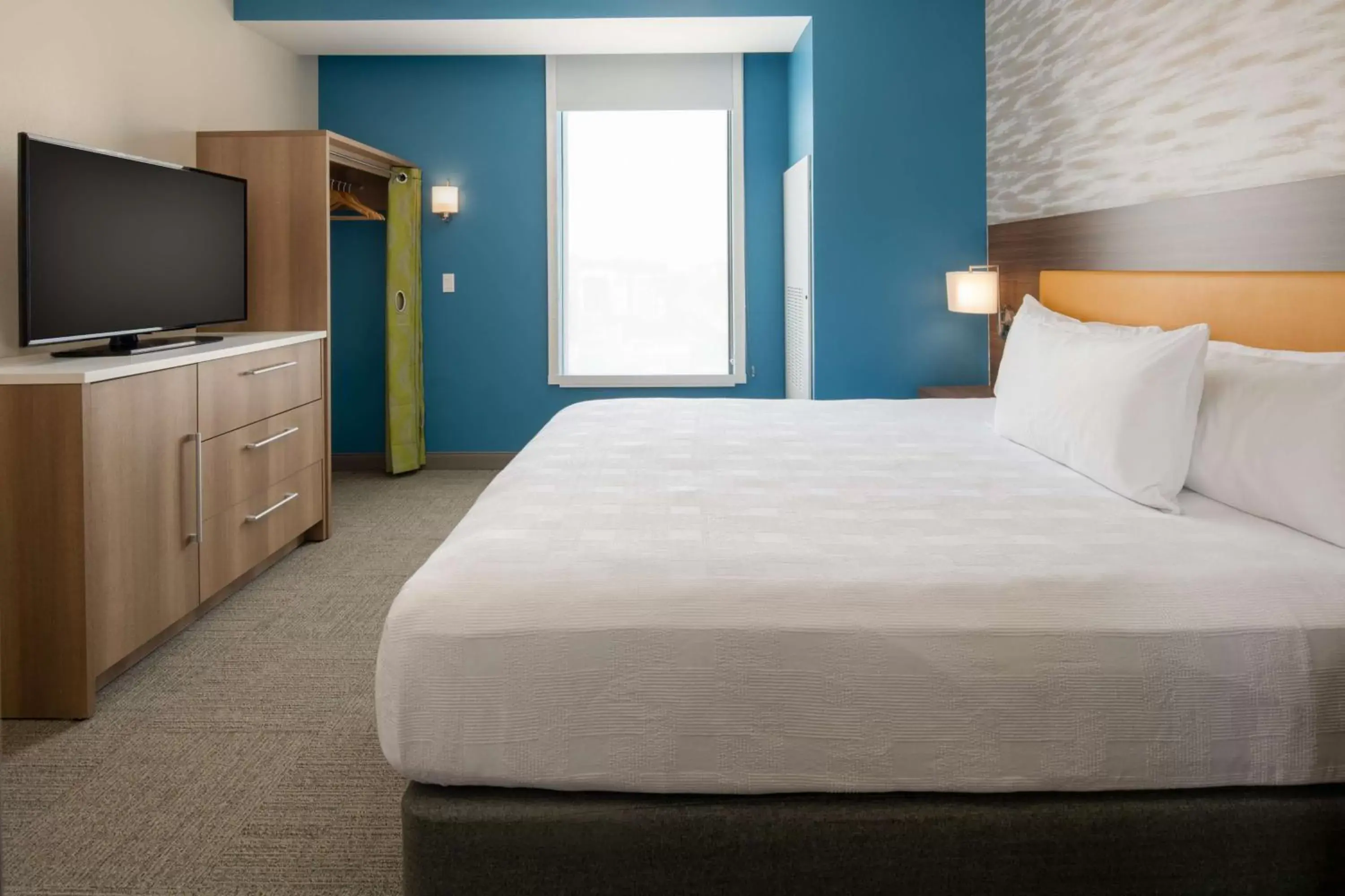 Bed in Home2 Suites By Hilton Boise Downtown