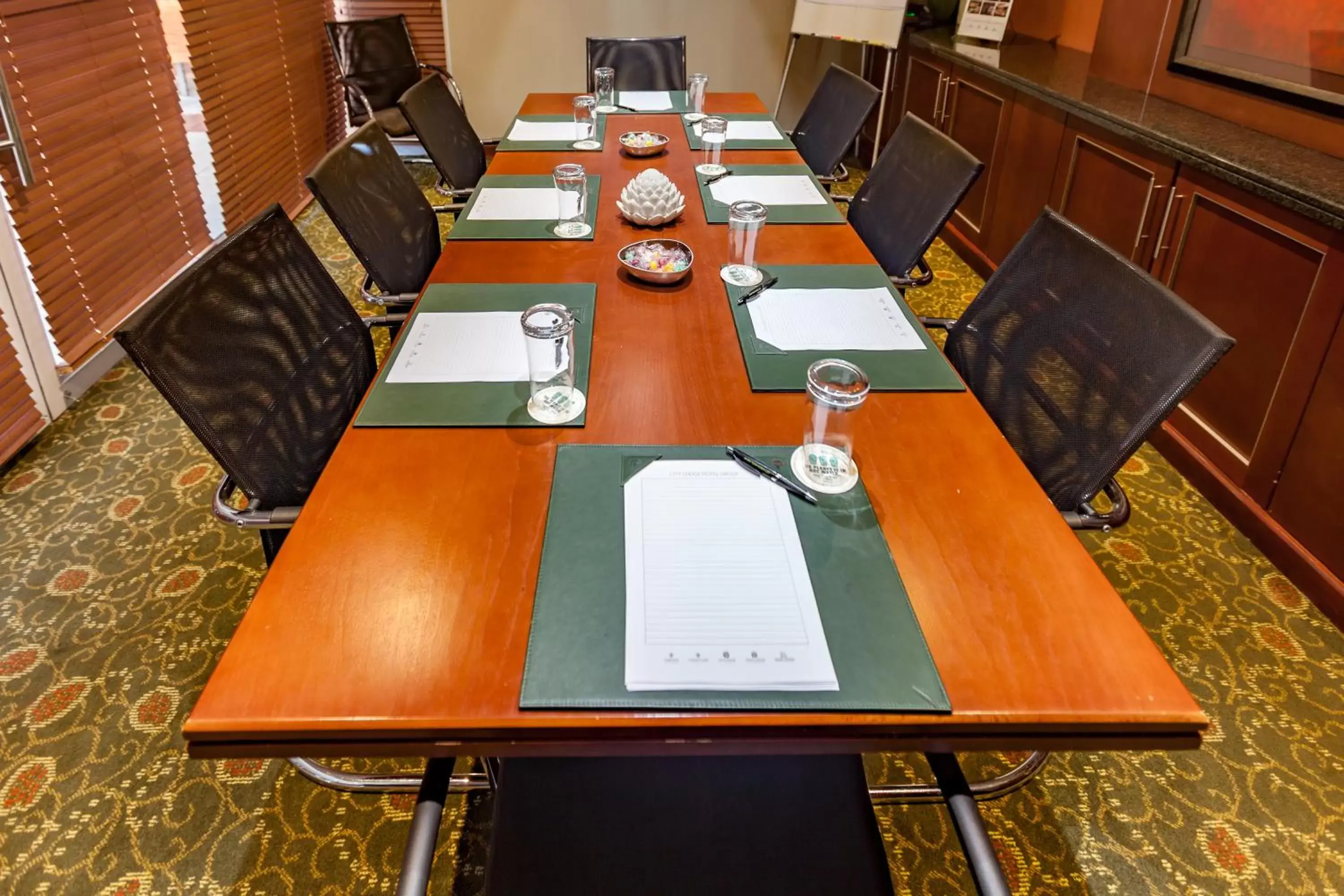 Business facilities in Town Lodge Bellville