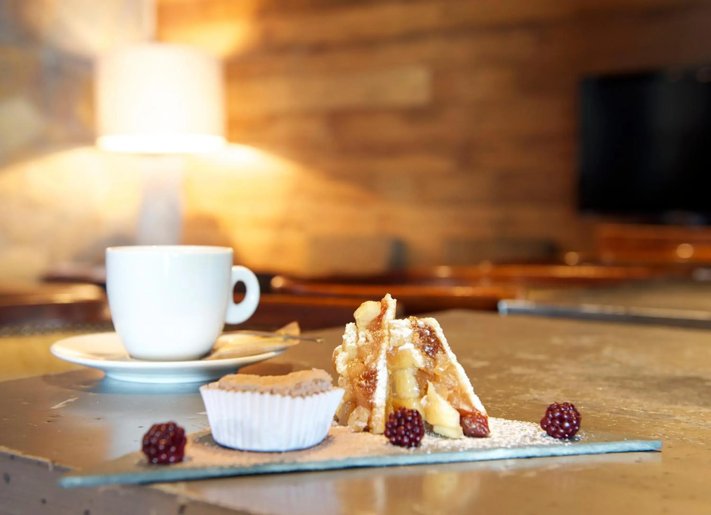 Restaurant/places to eat in Radisson Hotel Puerto Varas Restaurant/places to eat in Radisson Hotel Puerto Varas