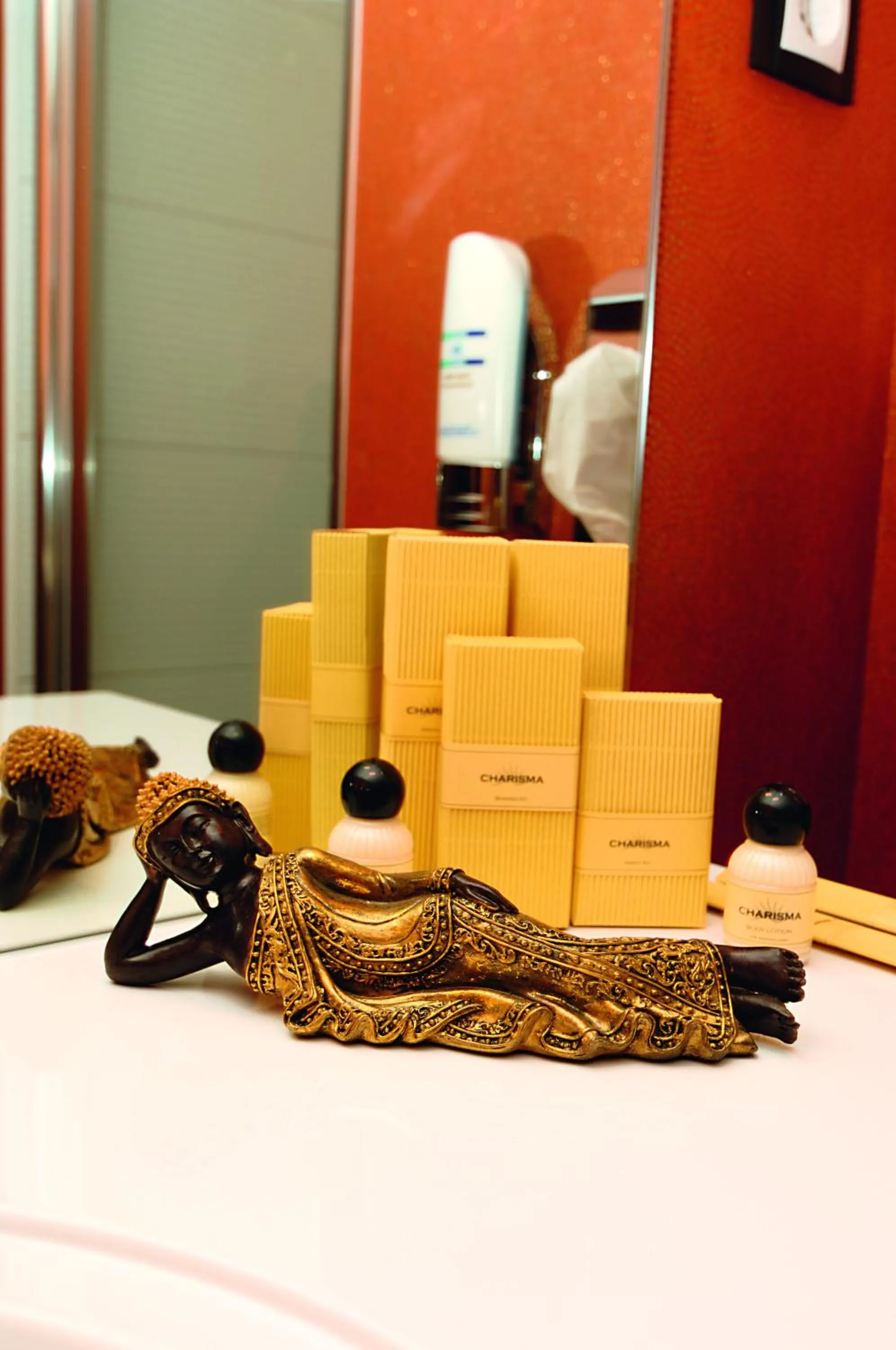 Decorative detail in Hotel Business & More