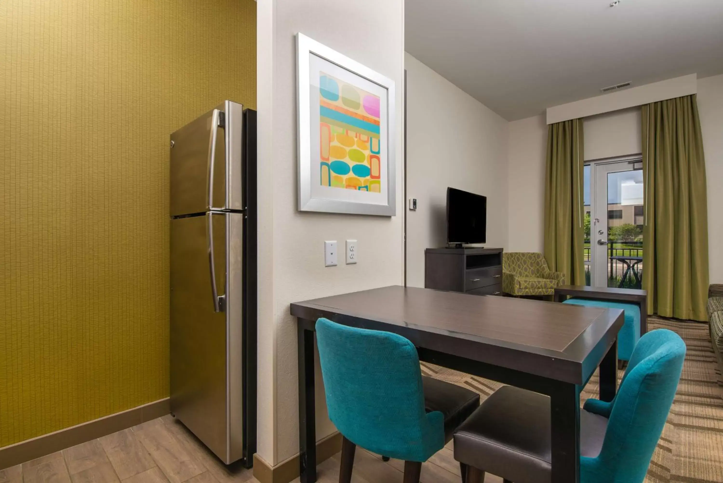 Kitchen or kitchenette in Homewood Suites By Hilton Edina Minneapolis