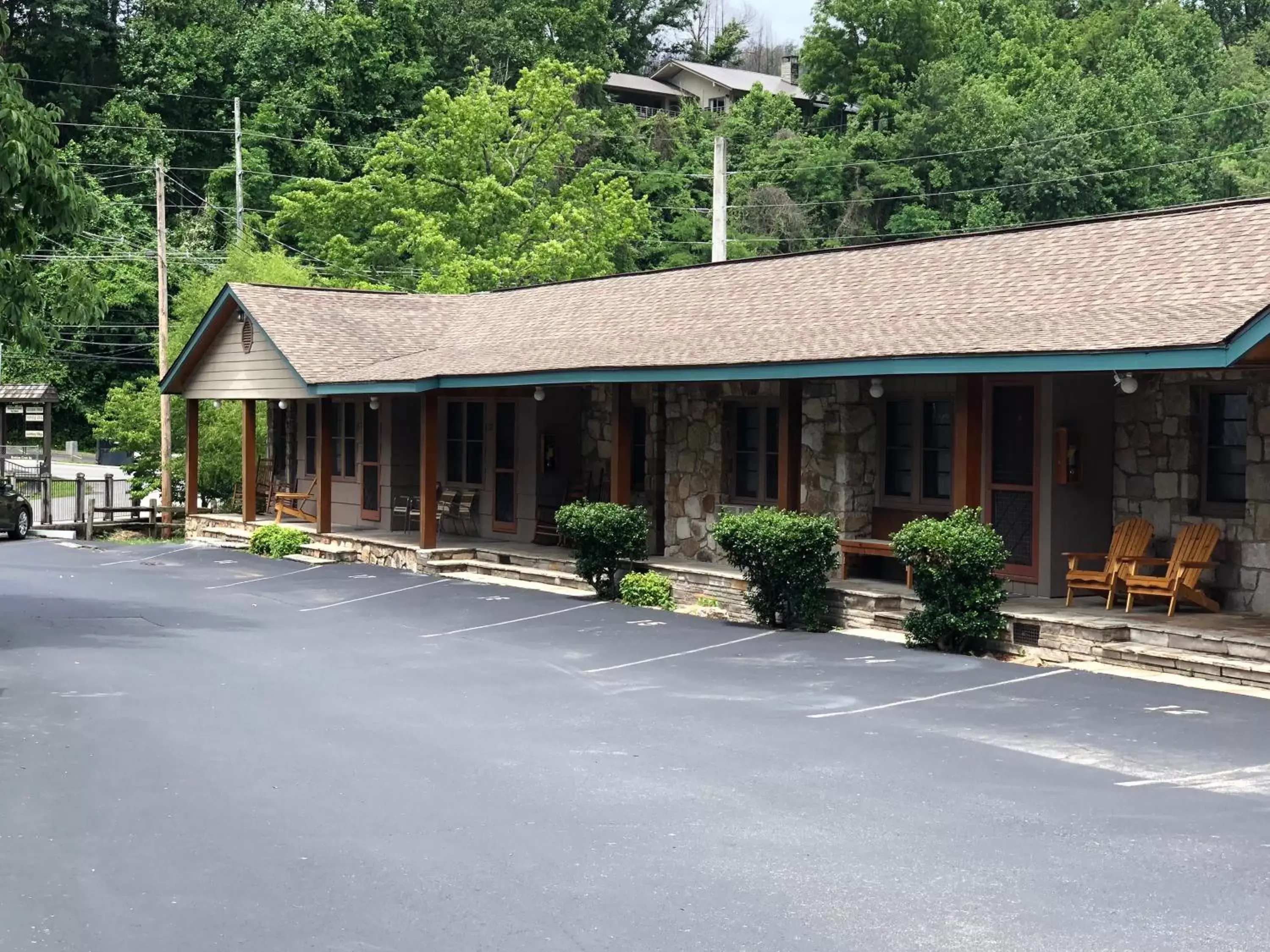 Property Building in Marshall's Creek Rest Motel