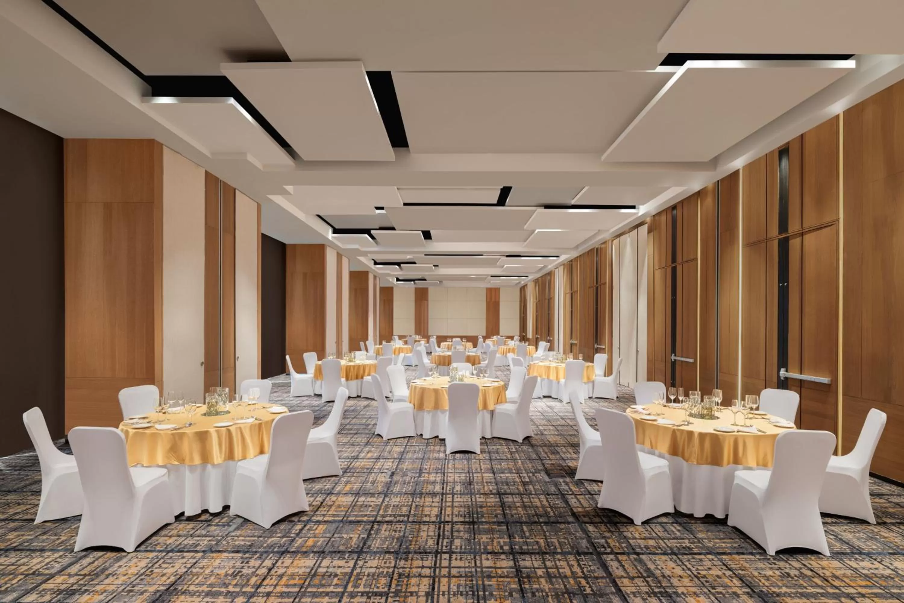 Meeting/conference room in Courtyard by Marriott Colombo