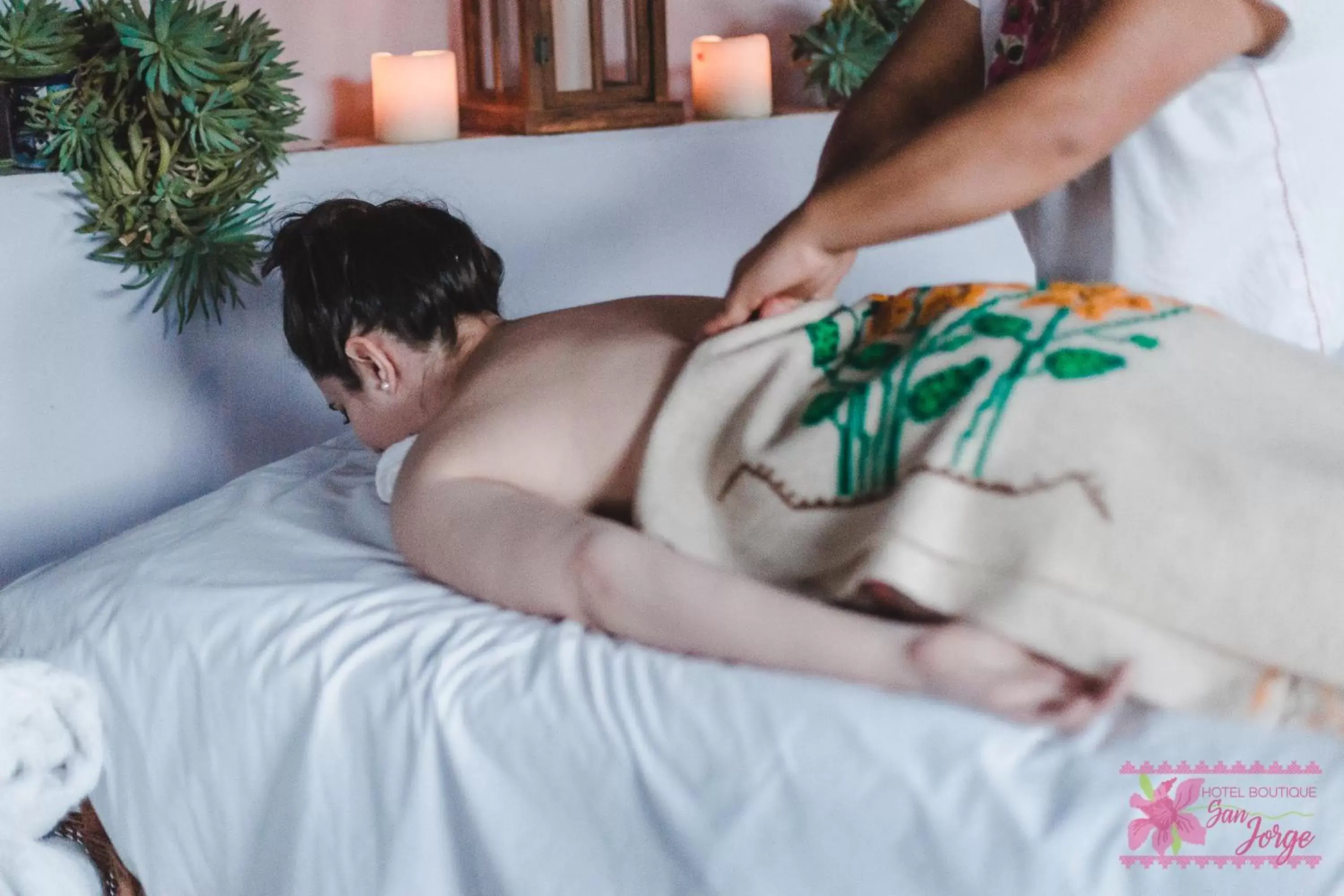 Massage in Hotel San Jorge