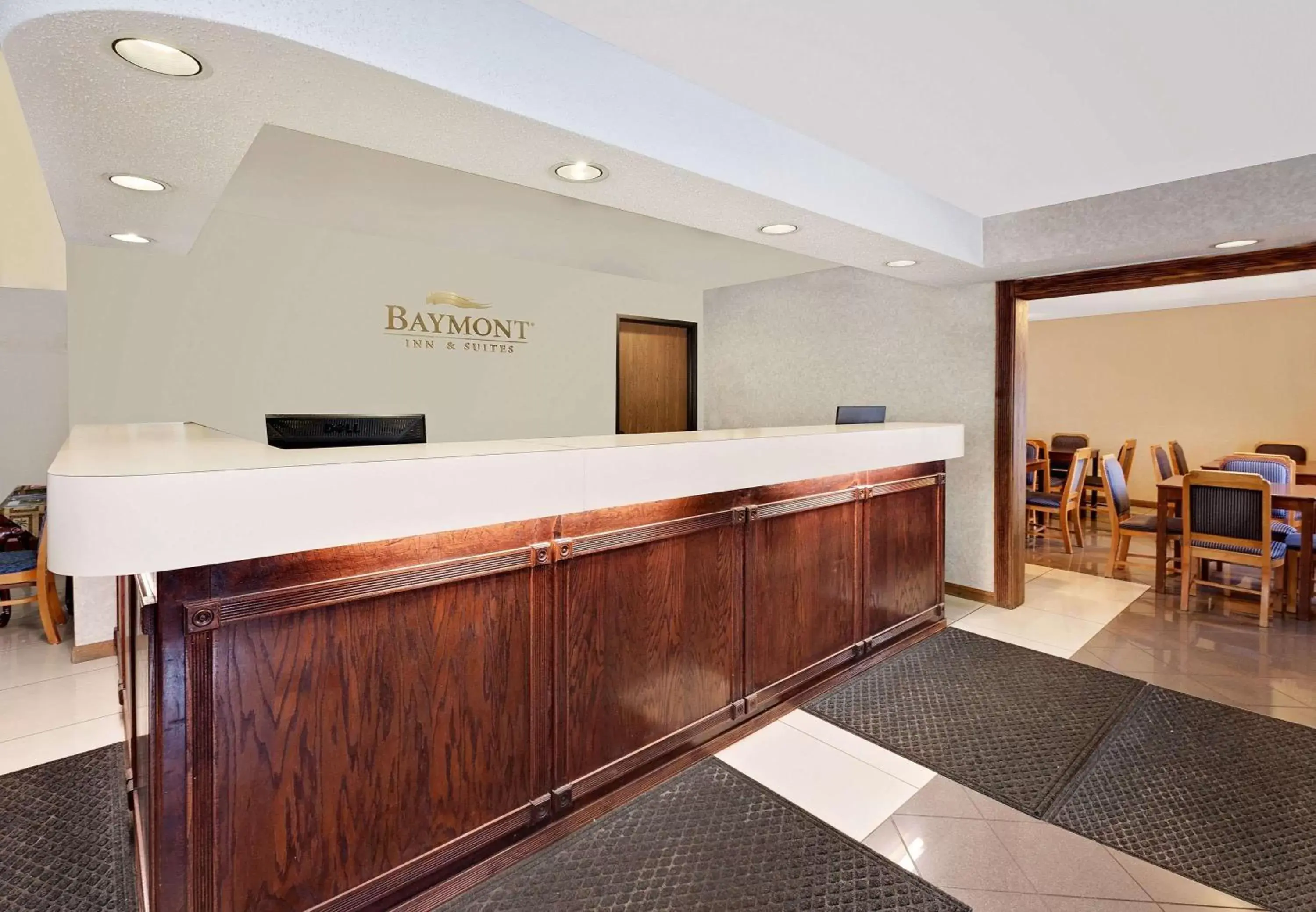 Lobby or reception, Lobby/Reception in Baymont by Wyndham Battle Creek Downtown