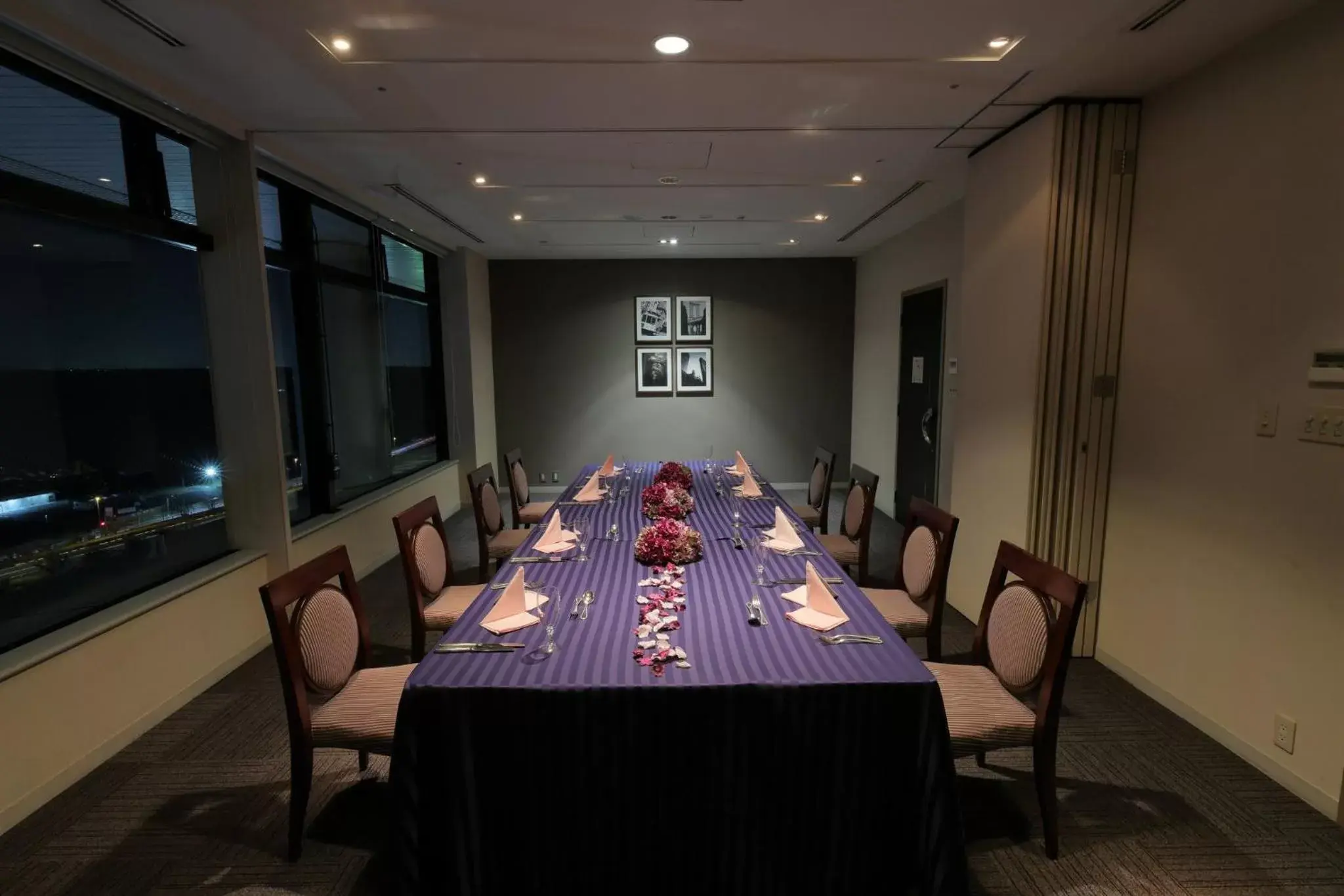 Meeting/conference room, Restaurant/Places to Eat in ANA Crowne Plaza Narita, an IHG Hotel