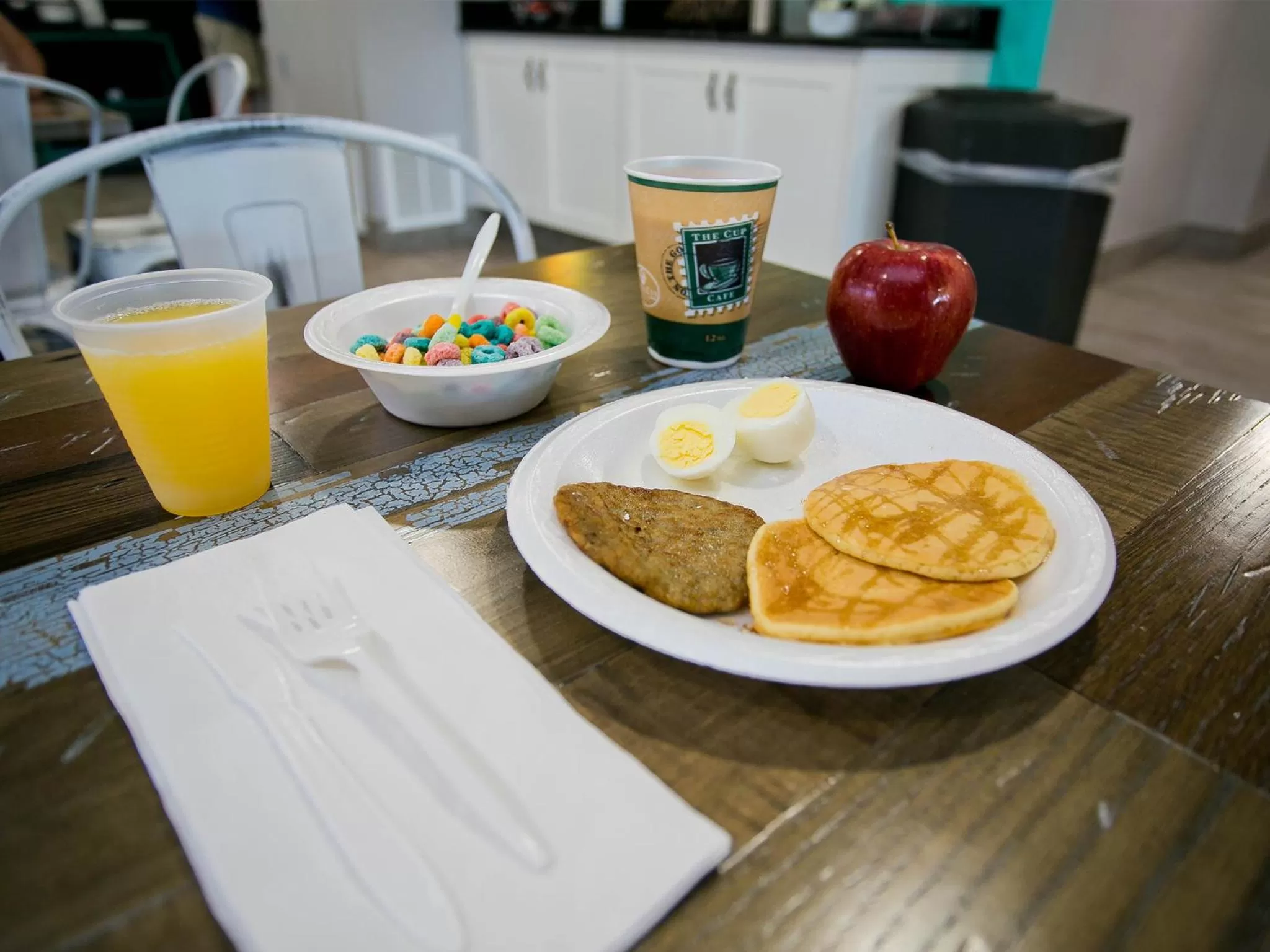 Buffet breakfast in Surf & Sand Hotel