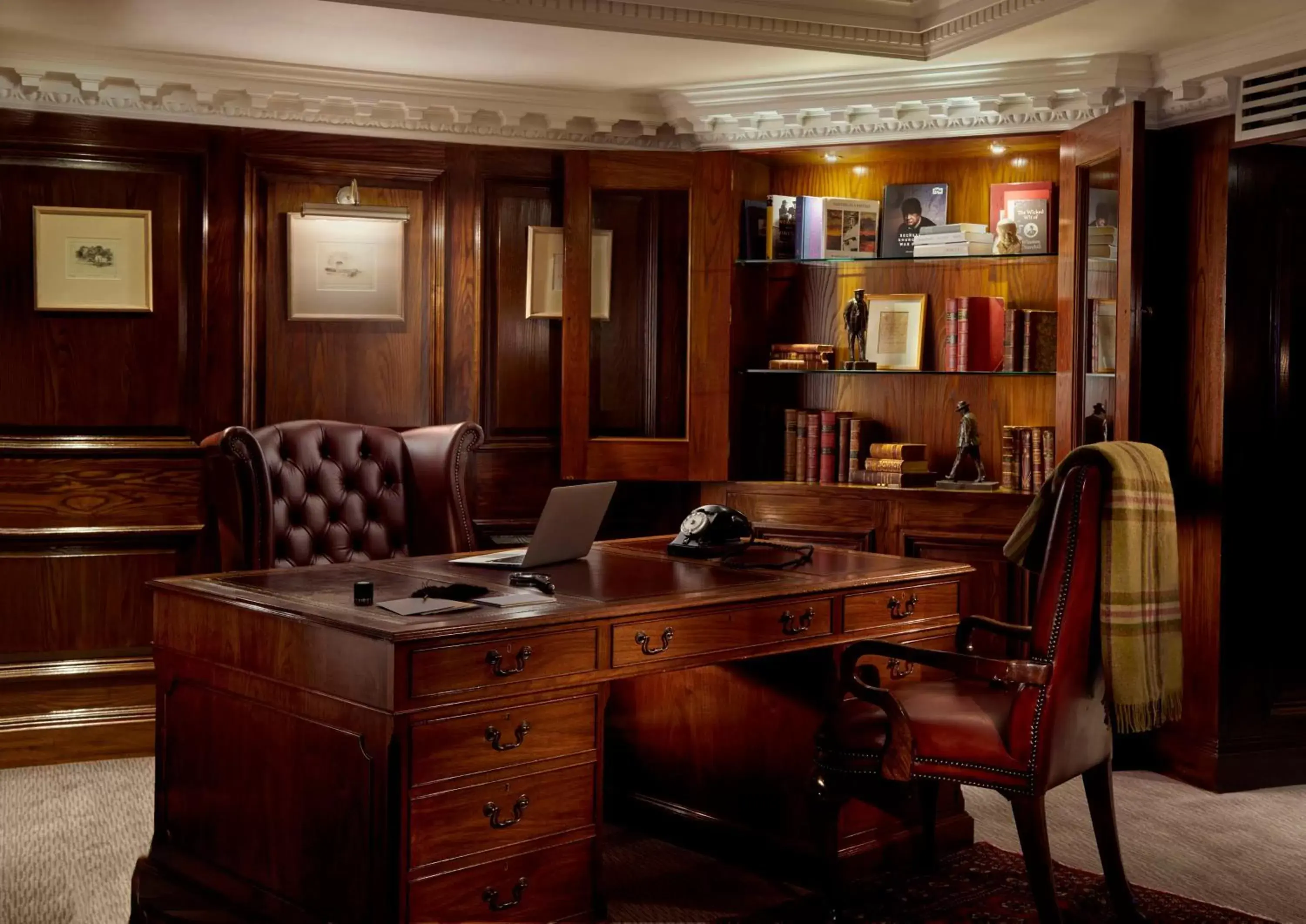 Photo of the whole room in Hyatt Regency London - The Churchill