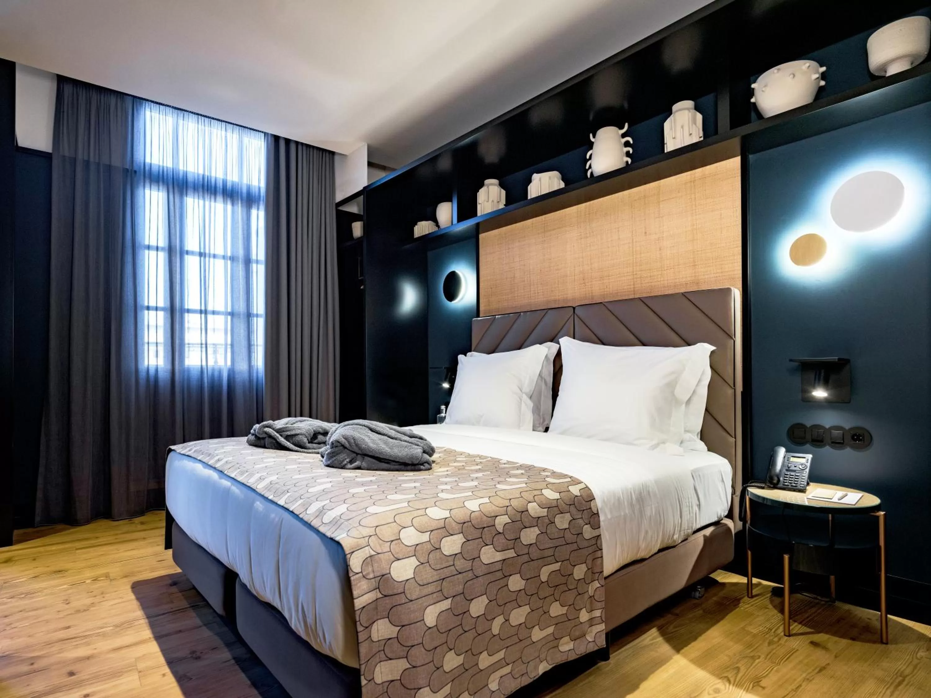 Bed in Axis Porto Club Aliados